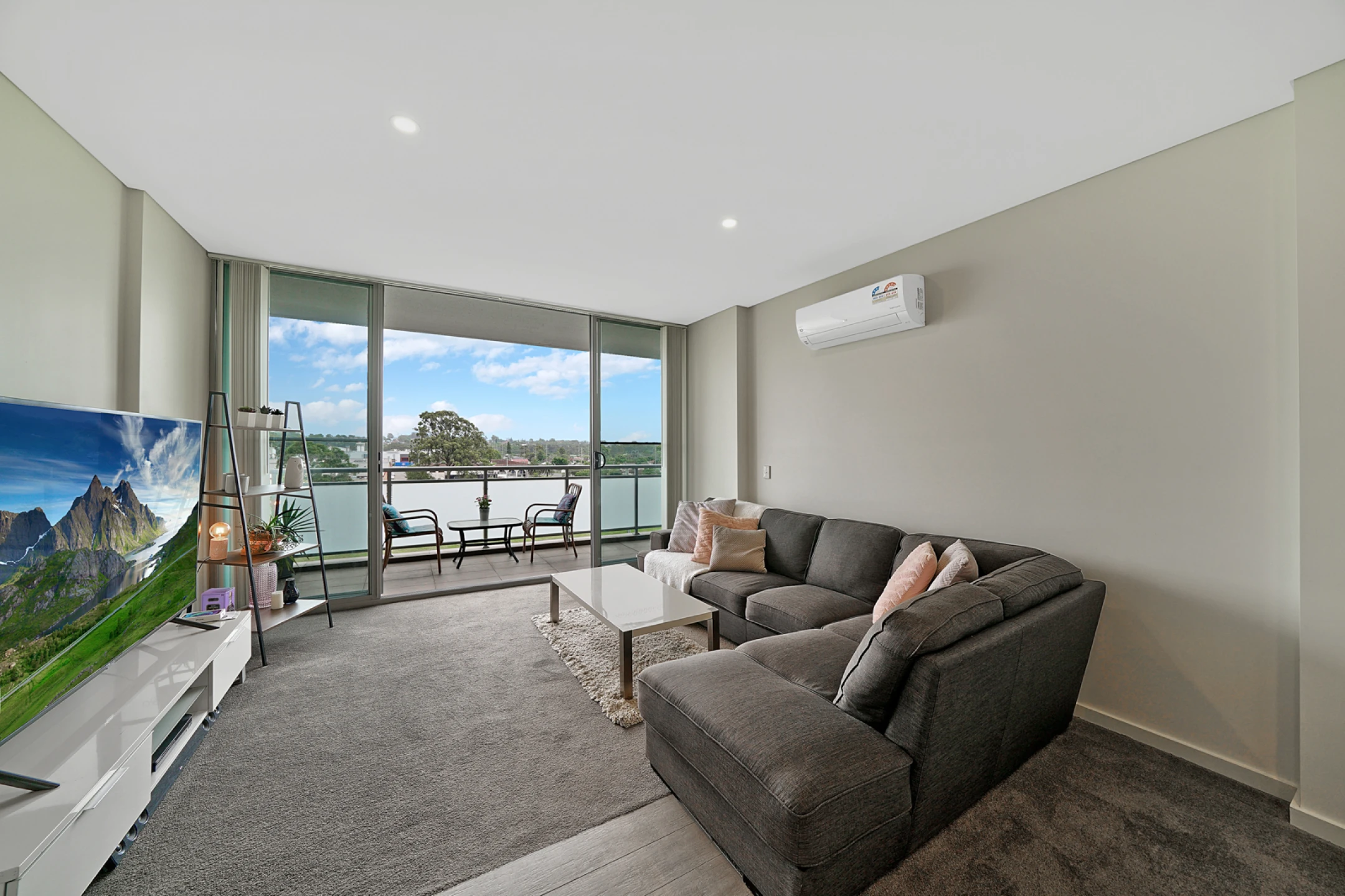 55 / 57-59 Lachlan Street, Warwick Farm NSW 2170, Warwick Farm - Thumbnail 4