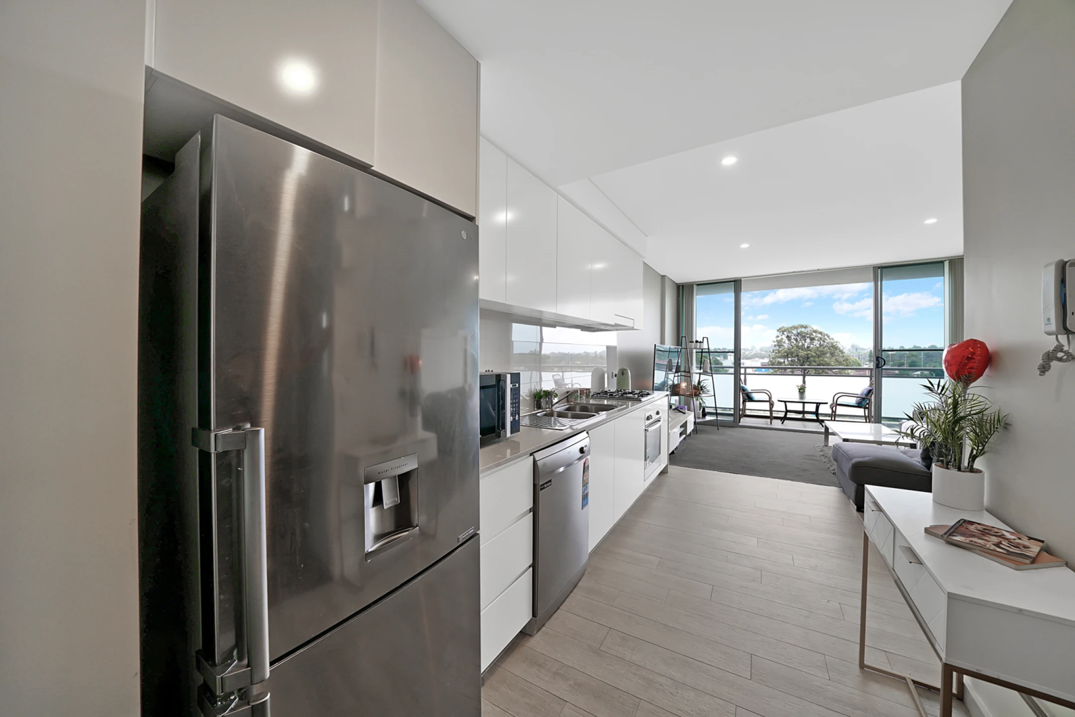 55 / 57-59 Lachlan Street, Warwick Farm NSW 2170, Warwick Farm - Thumbnail 3