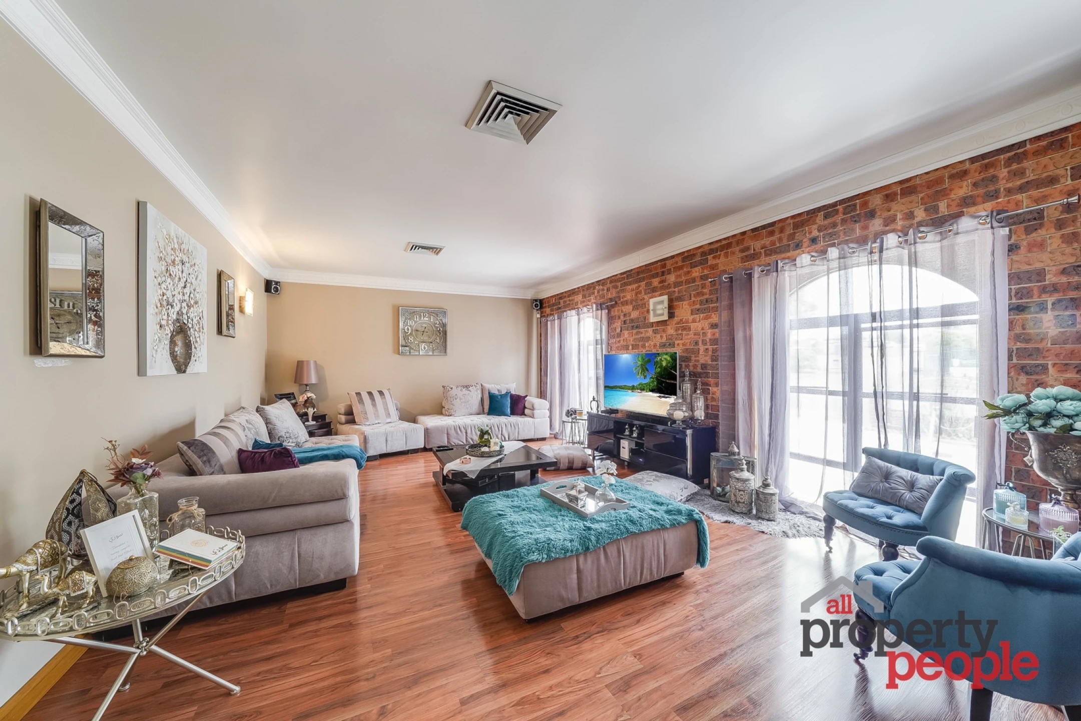 76 Webster Road, Lurnea NSW 2170, Lurnea - Thumbnail 2