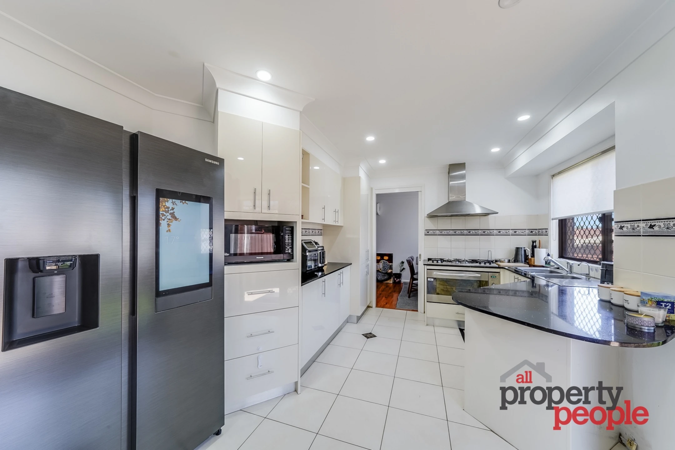 2 / 66 Fawcett Street, Glenfield NSW 2167, Glenfield - Thumbnail 3