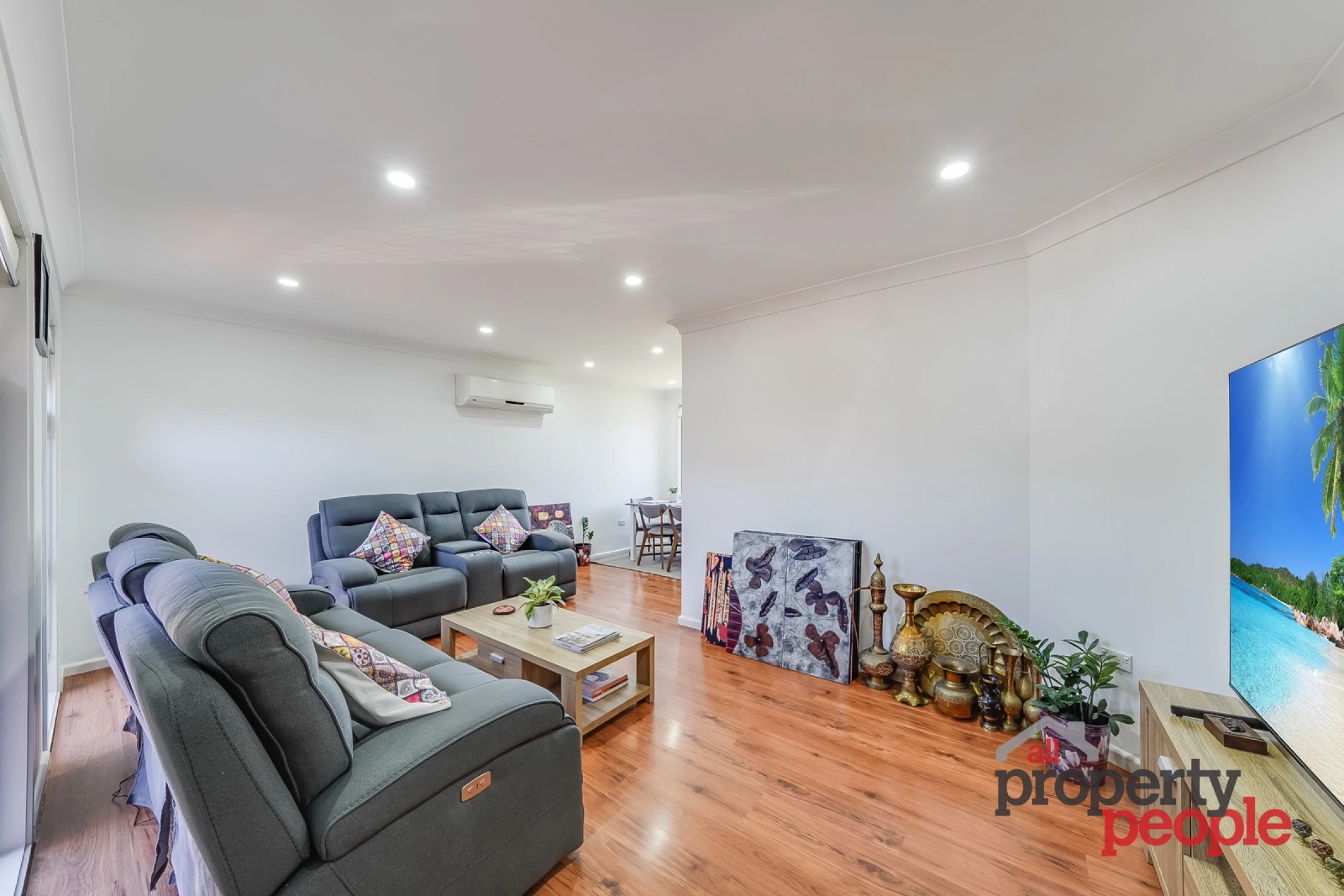2 / 66 Fawcett Street, Glenfield NSW 2167, Glenfield - Thumbnail 4