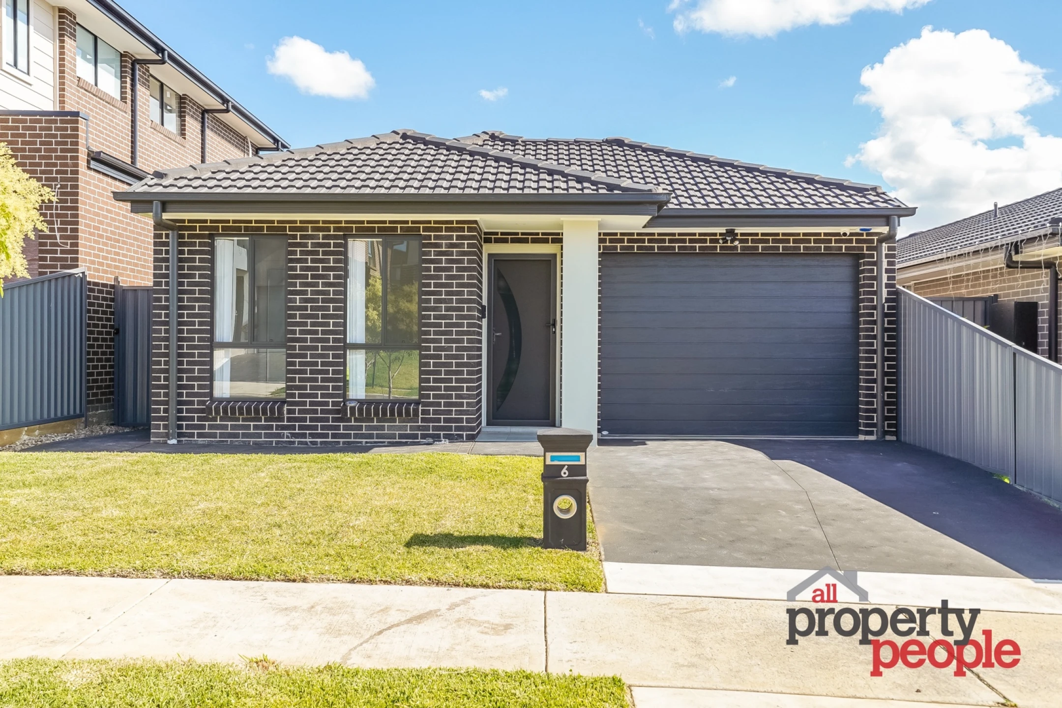 Property enquiry form background image