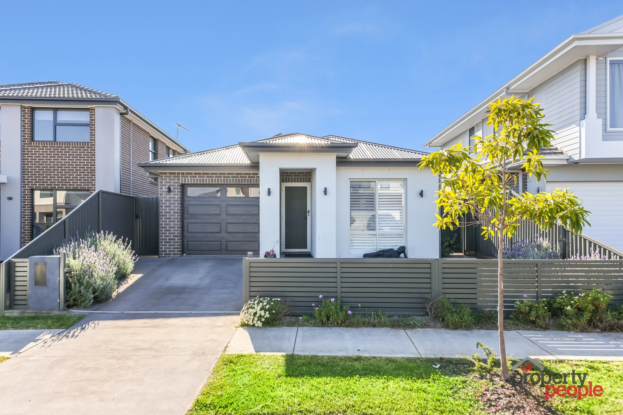 Property enquiry form background image