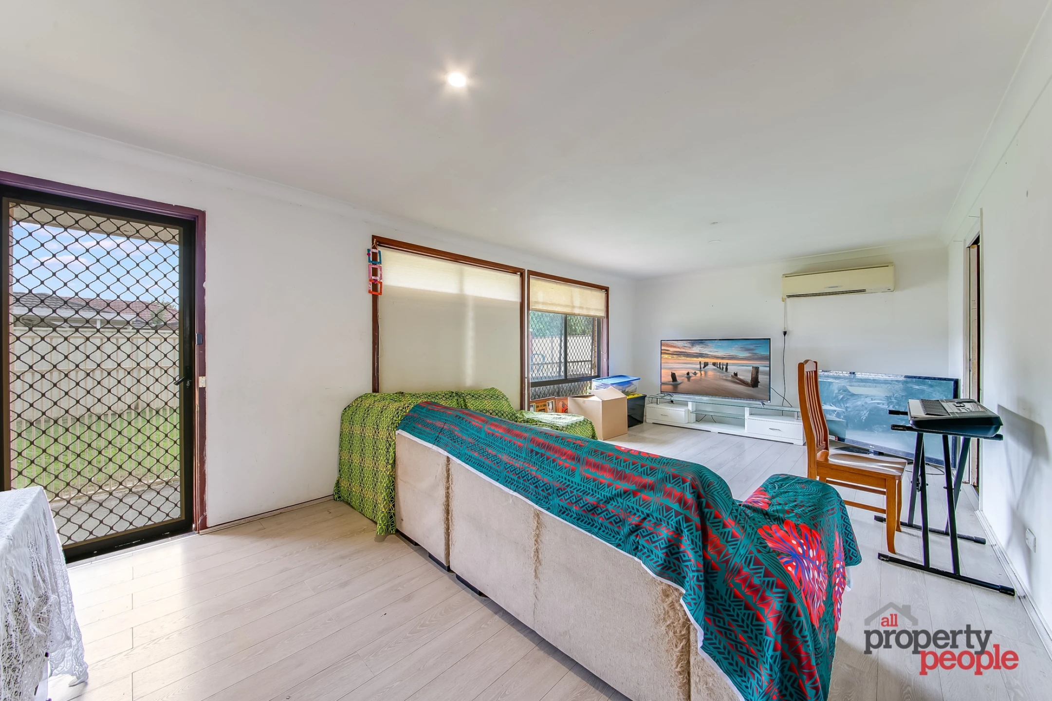 83 Atchison Road, Macquarie Fields NSW 2564, Macquarie Fields - Thumbnail 3