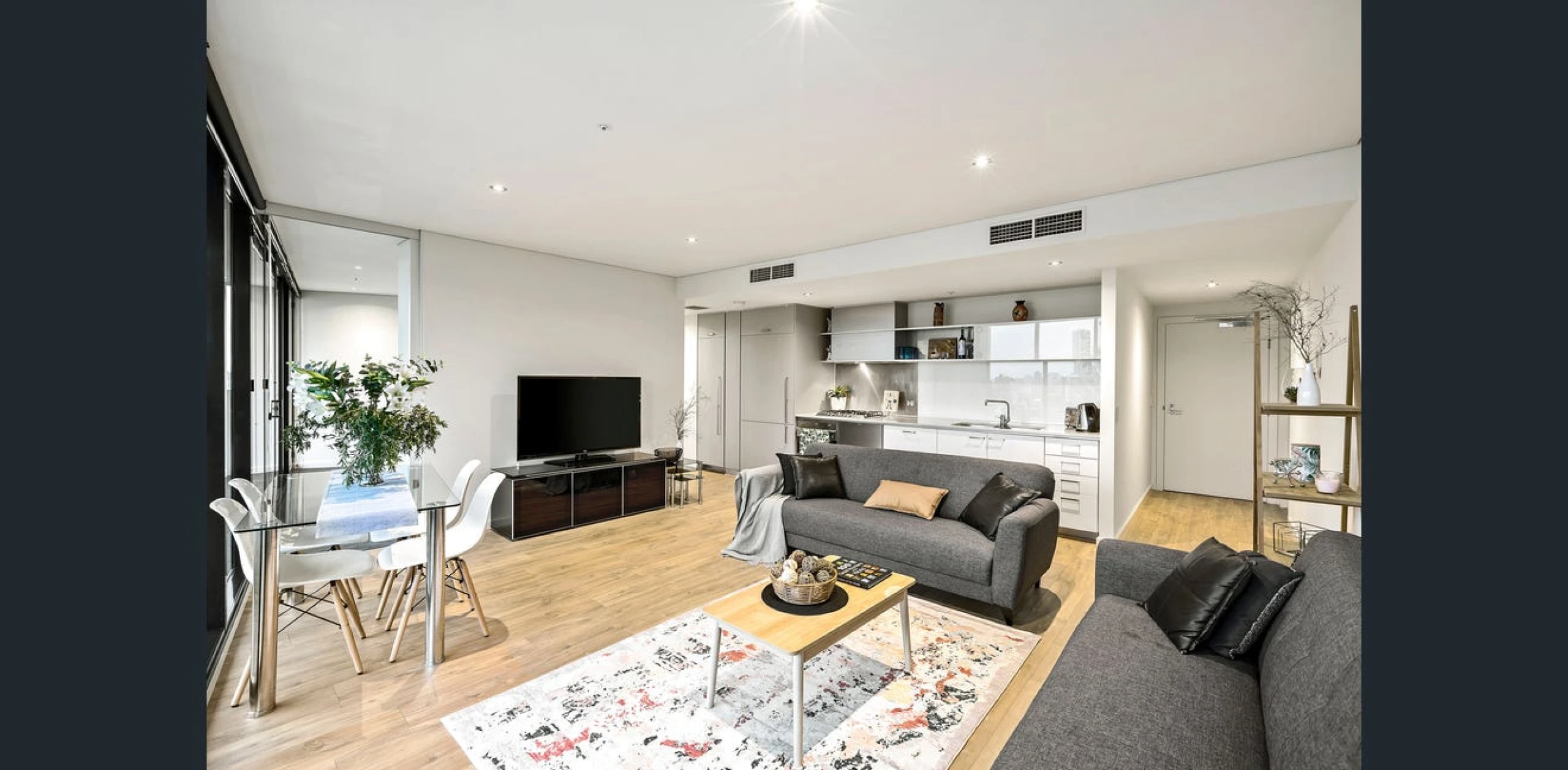Property enquiry form background image