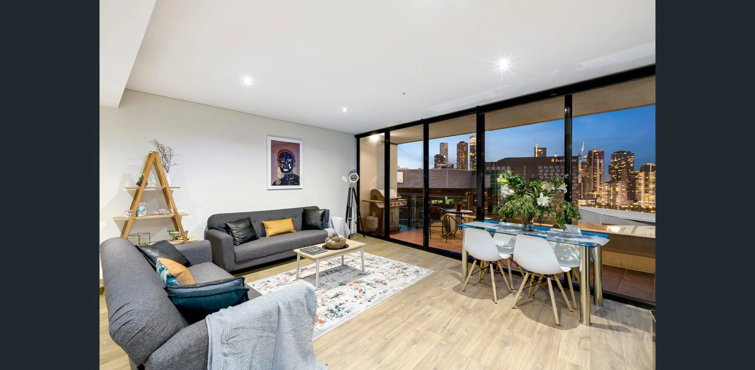 Property enquiry form background image