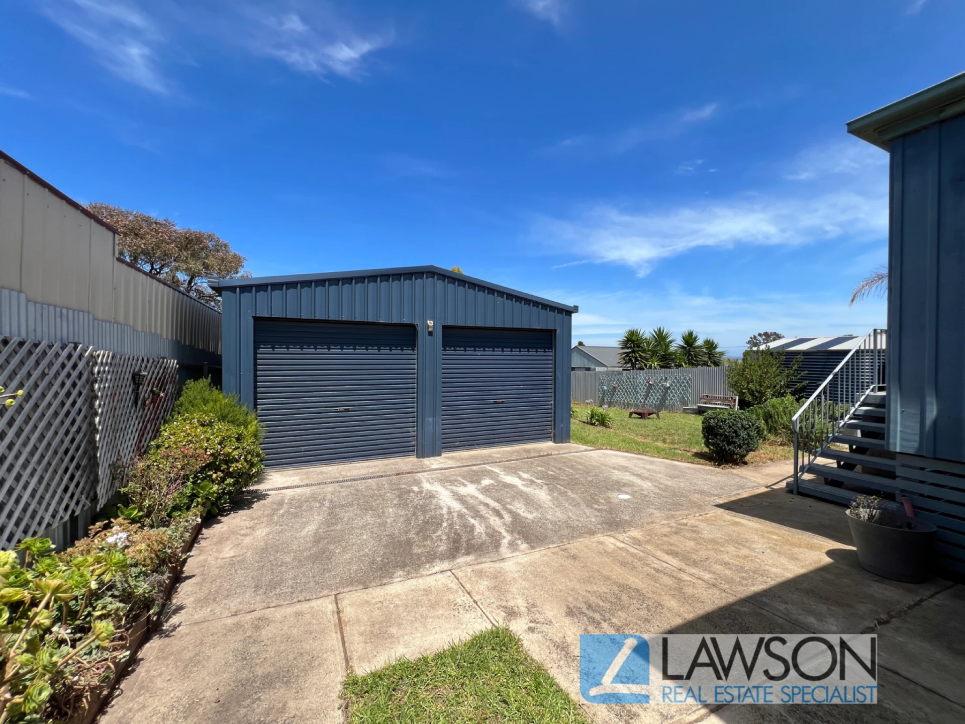 FIRST HOME OR INVESTMENT?, 260,000 Lawson Real Estate