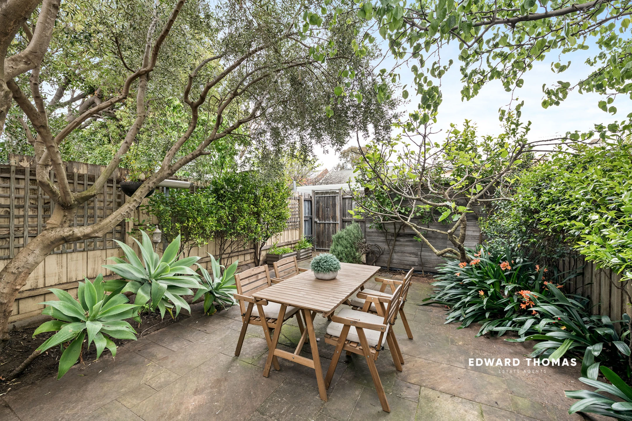17 Gordon Crescent, KENSINGTON VIC 3031, Kensington - Thumbnail 3