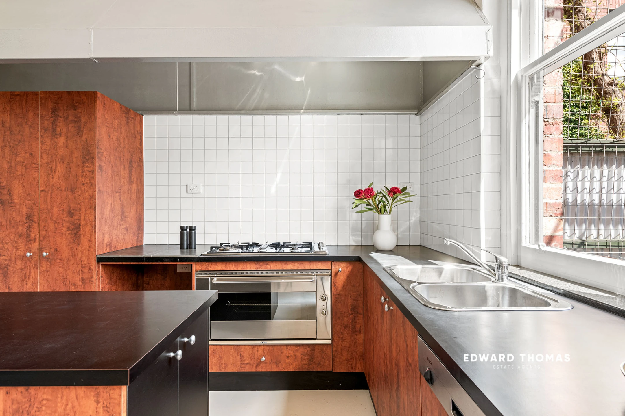 106 Tennyson Street, Kensington VIC 3031, Kensington - Thumbnail 5