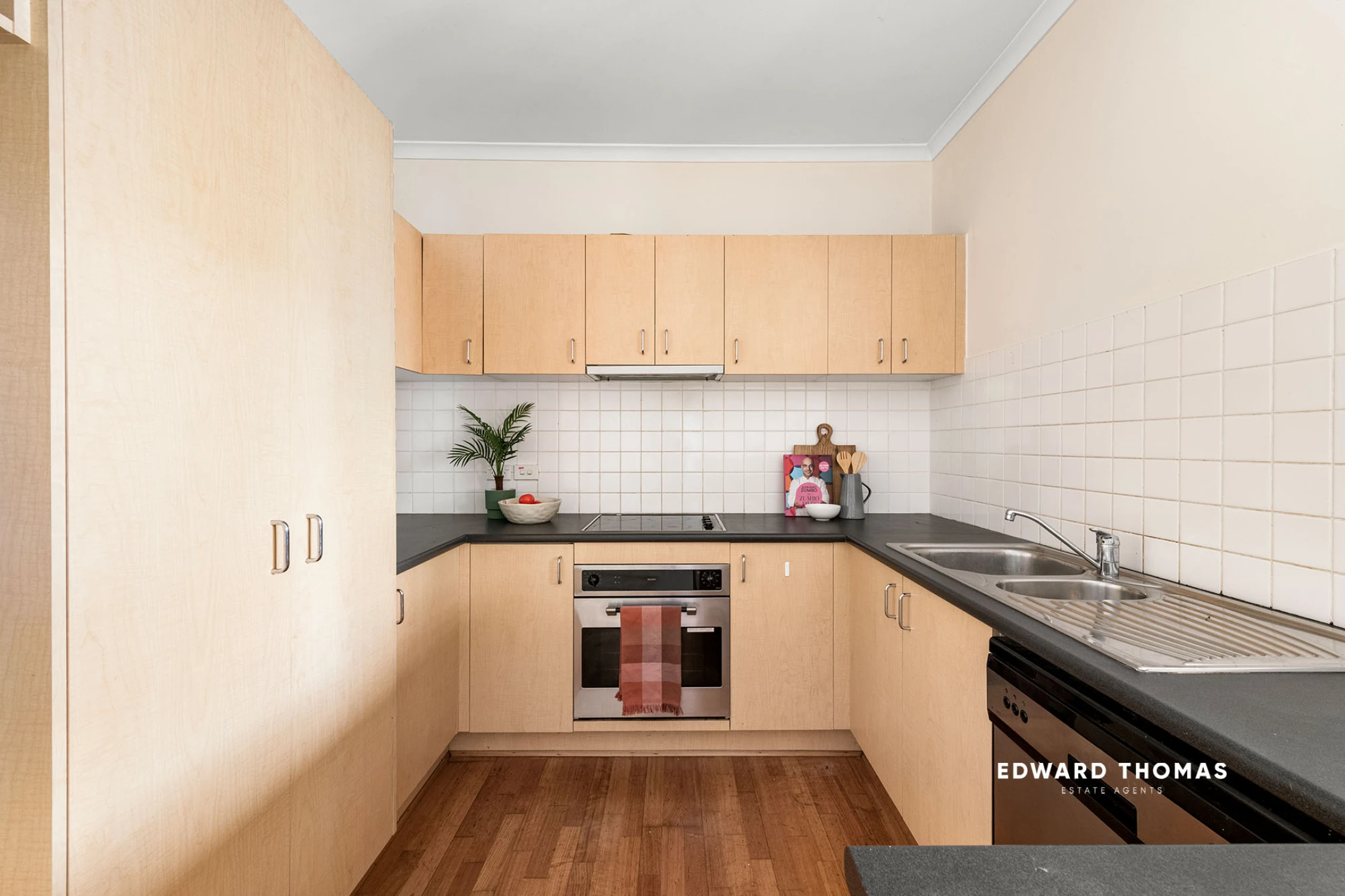 22 / 8-32 Howlett Street, Kensington VIC 3031, Kensington - Thumbnail 3