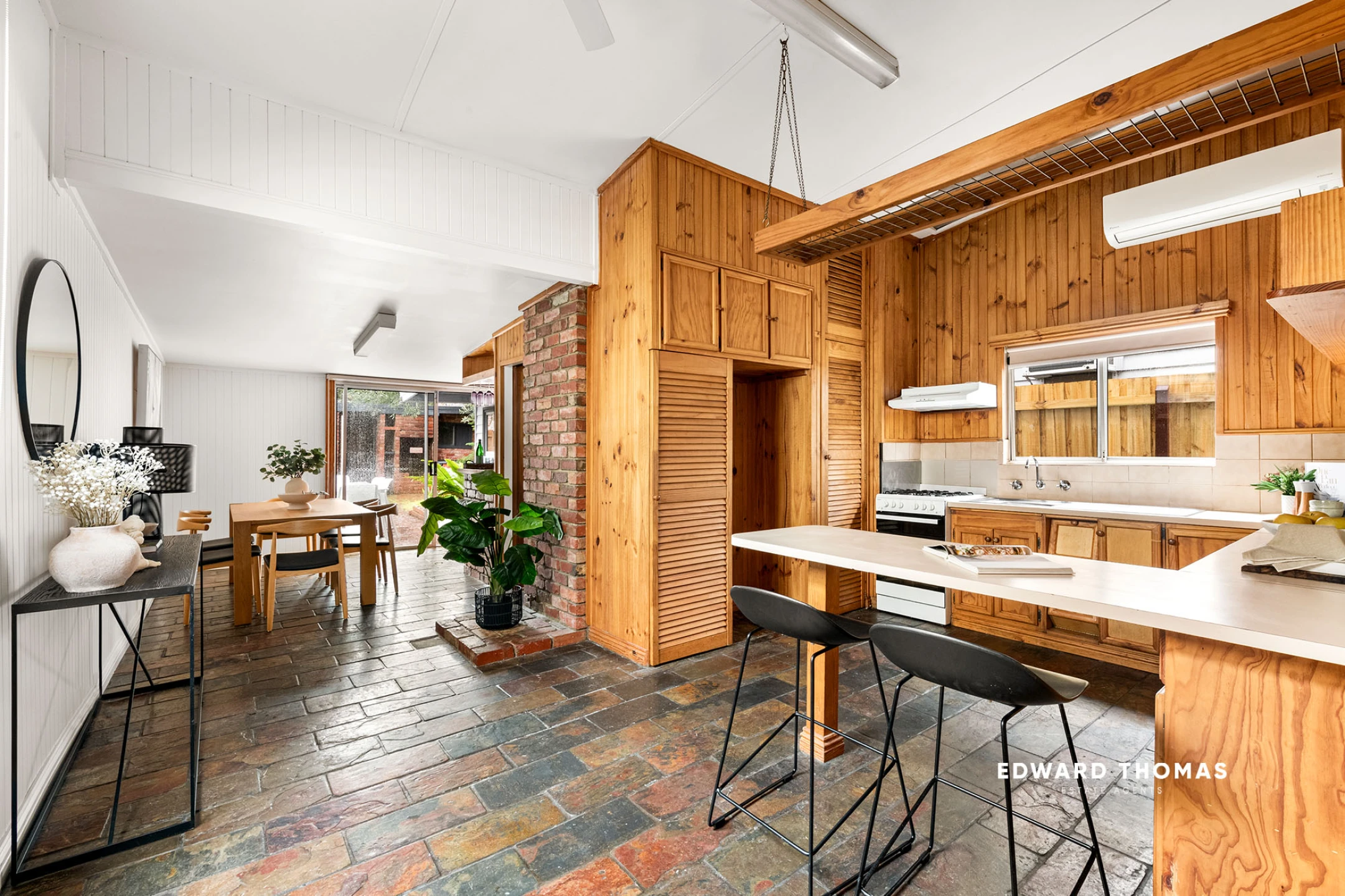 112 Macpherson Street, Footscray VIC 3011, Footscray - Thumbnail 3