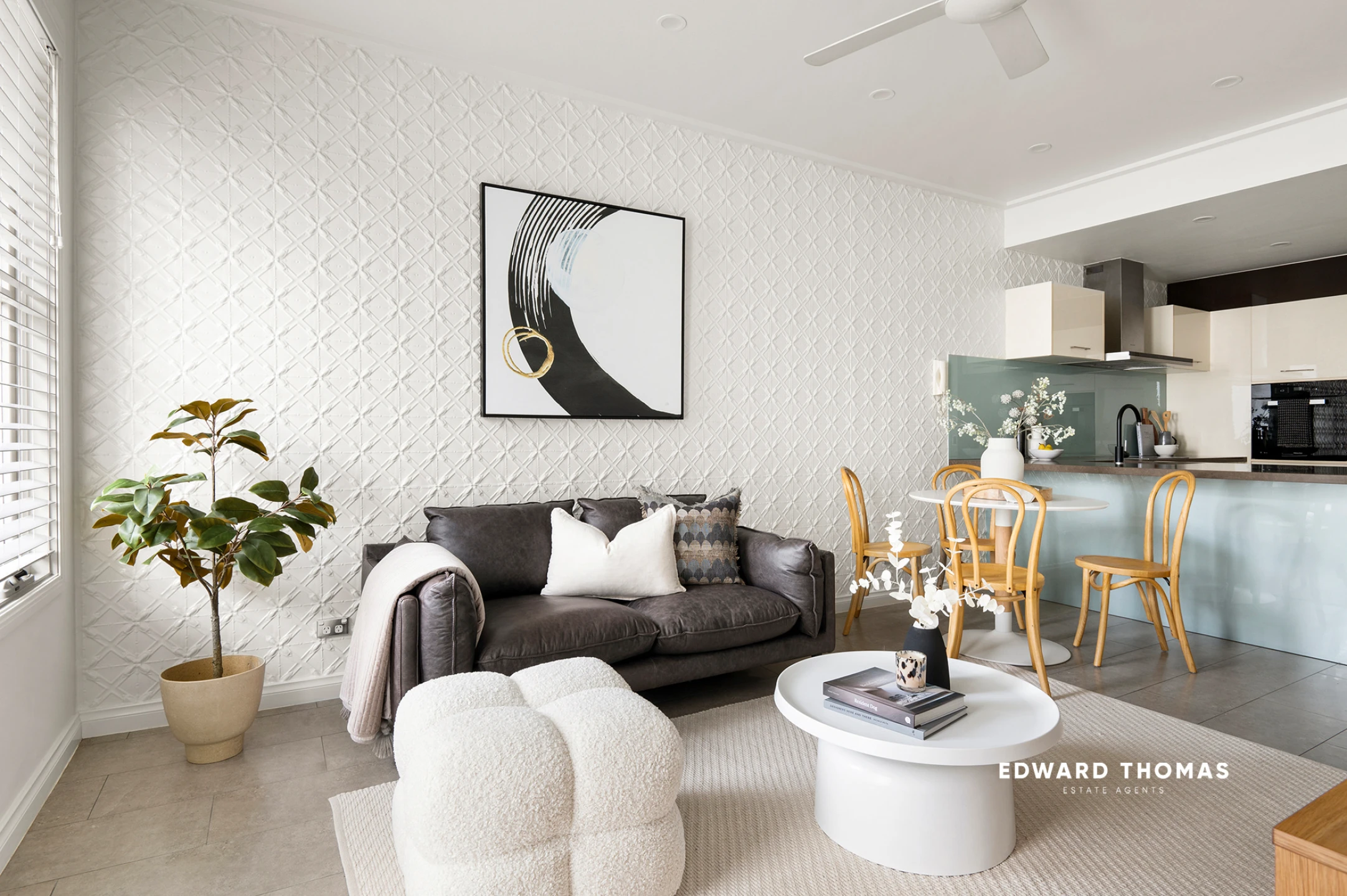 2 / 80 Henry Street, Kensington VIC 3031, Kensington - Thumbnail 2
