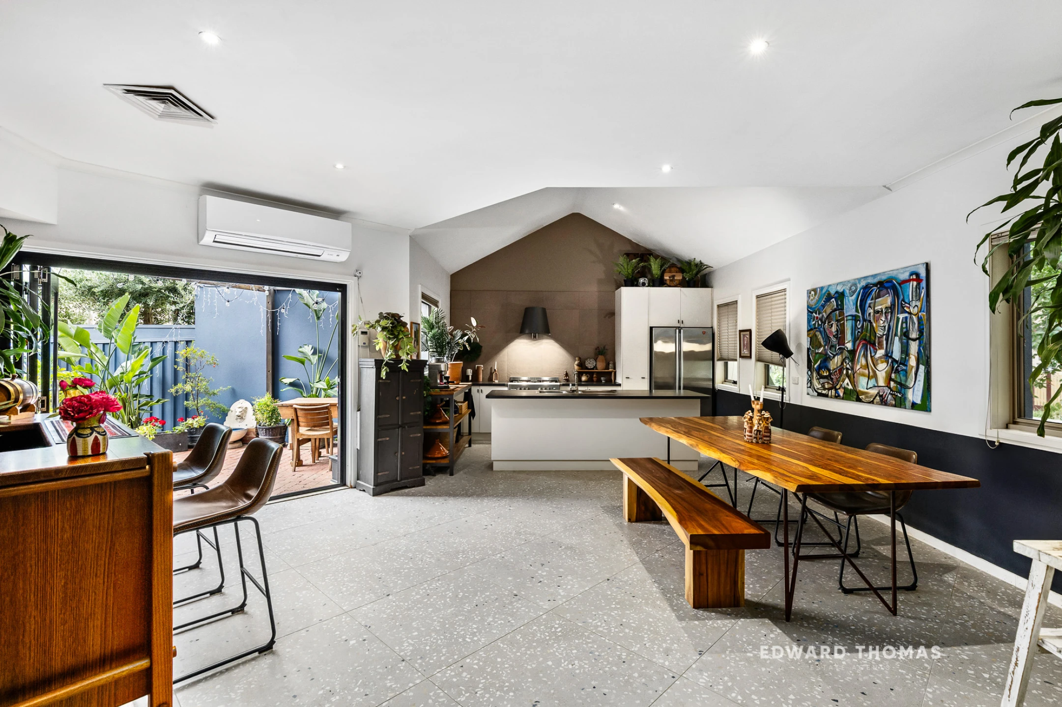 Property enquiry form background image