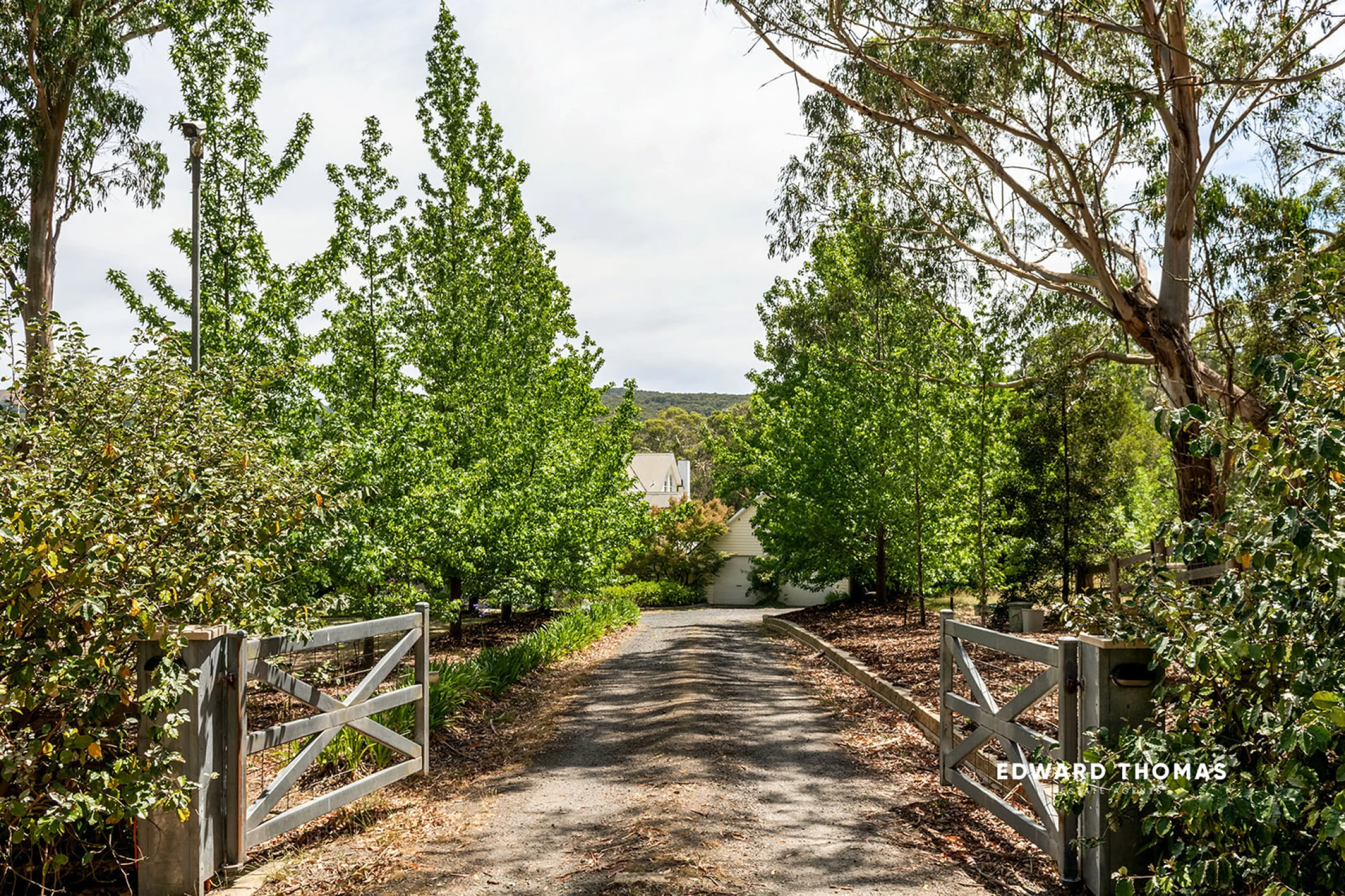 133 Shannons Road, Mount Macedon VIC 3441, Mount Macedon - Thumbnail 2