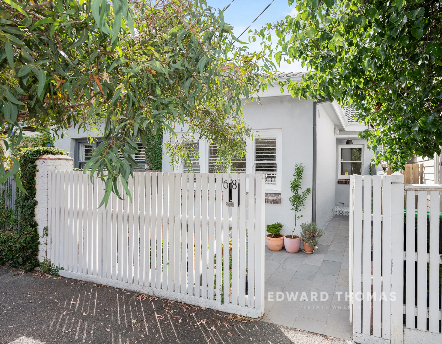 Property enquiry form background image