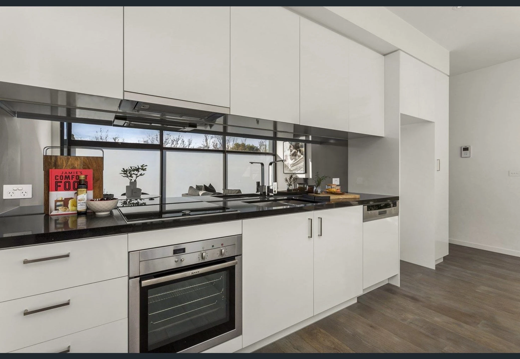 206 / 102 Rankins Road, Kensington VIC 3031, Kensington - Thumbnail 3
