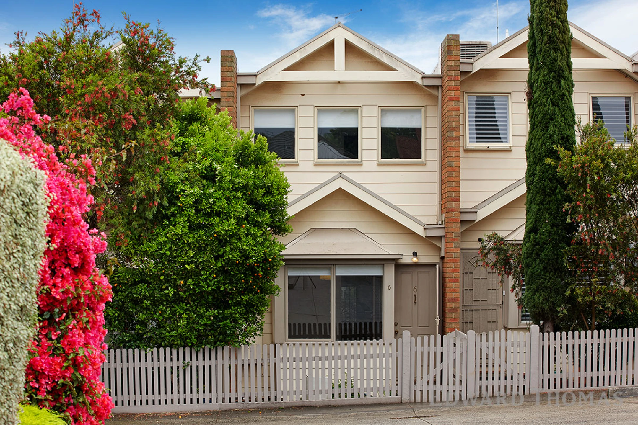 Property enquiry form background image