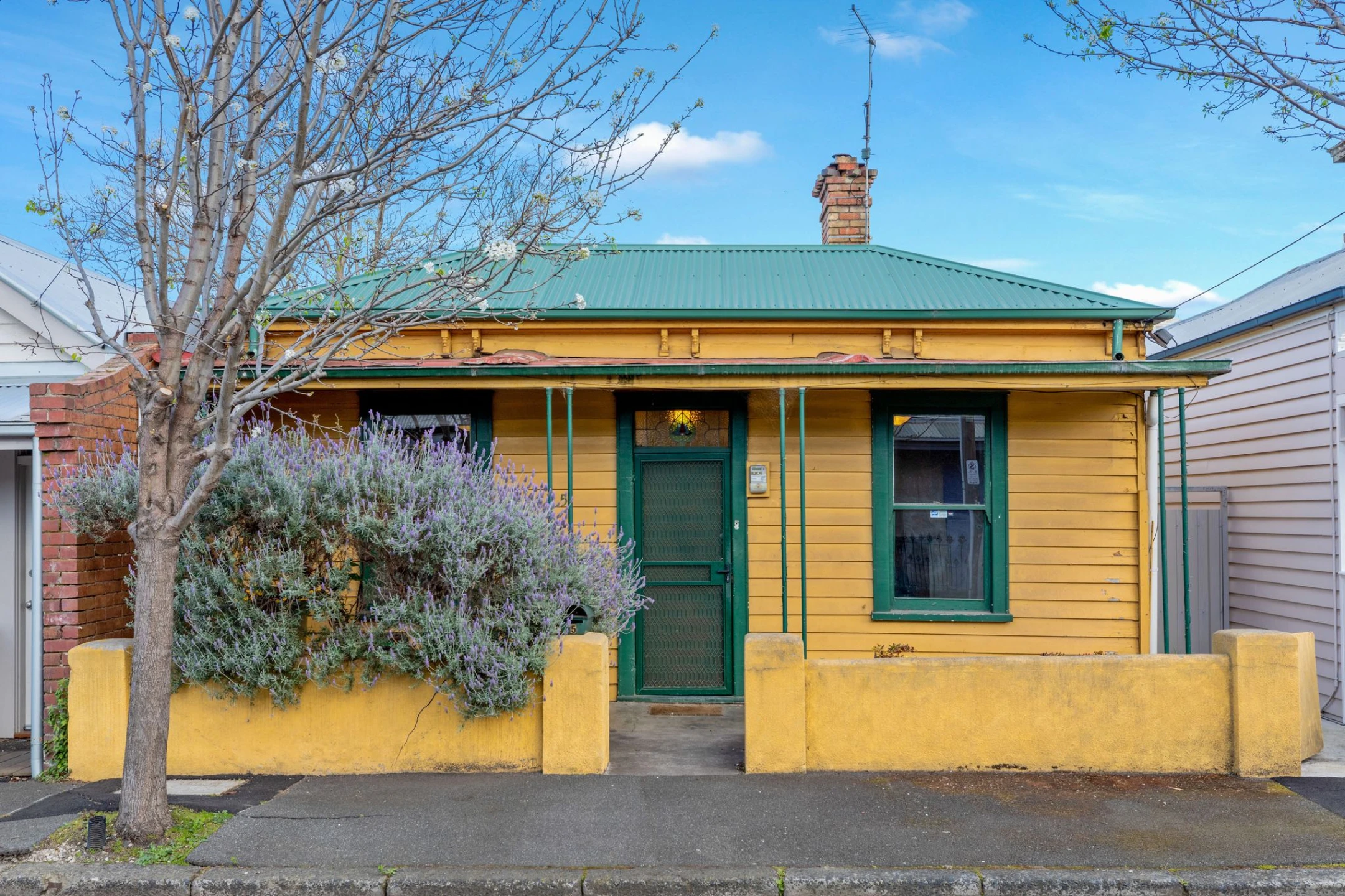 Property enquiry form background image