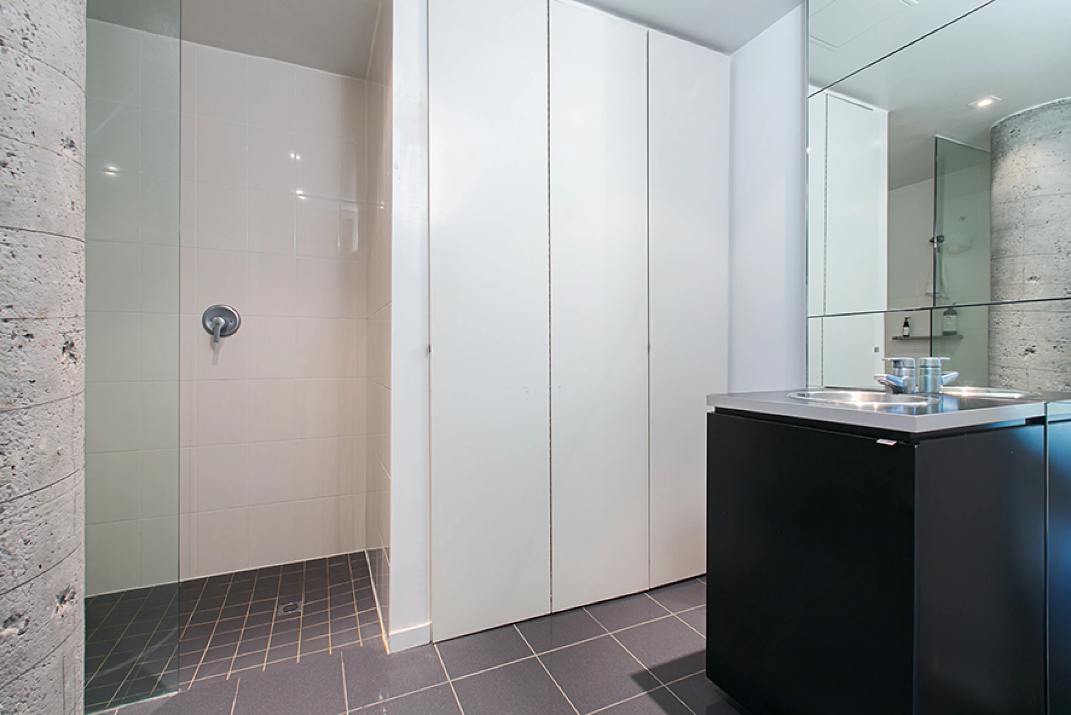 203 / 11 Hillingdon Place, Prahran VIC 3181, Prahran - Thumbnail 3