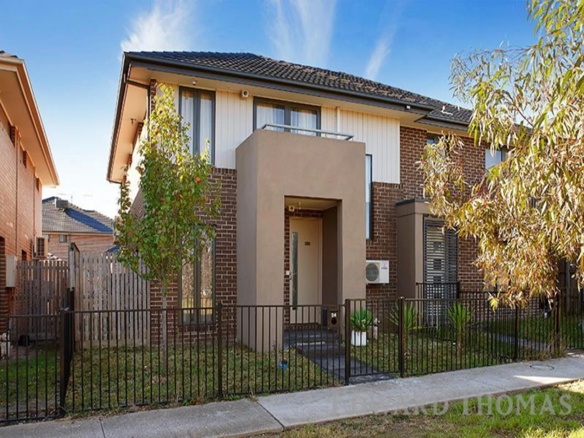 Property enquiry form background image