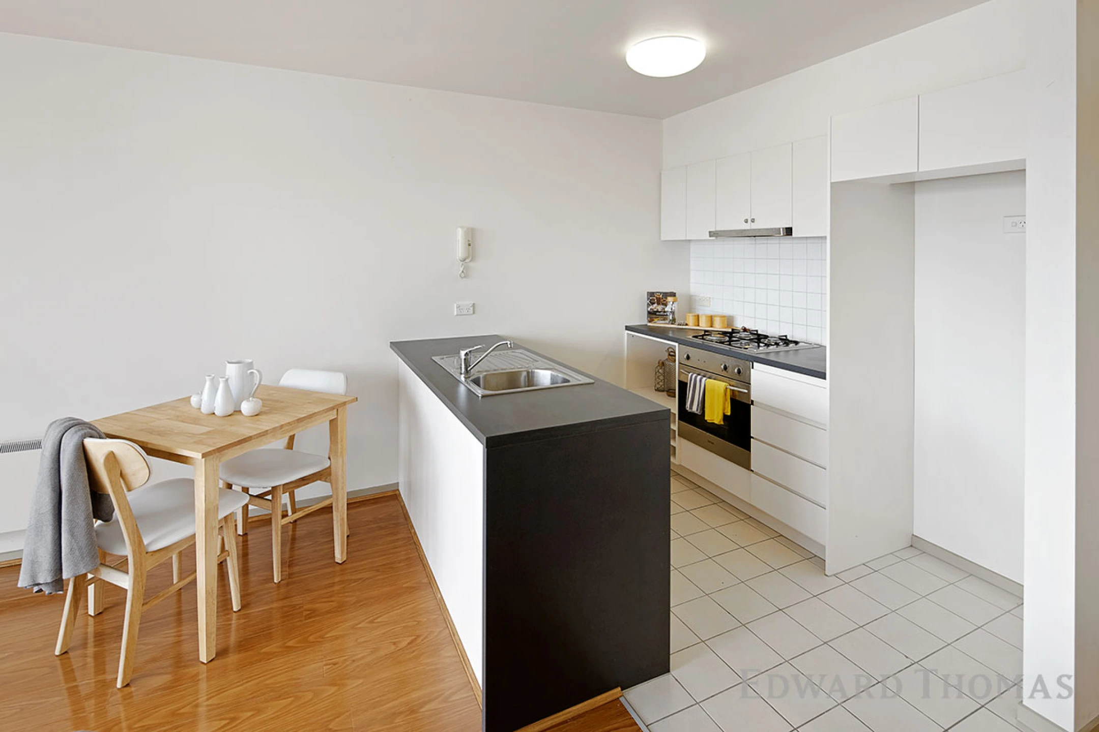 413 / 60 Speakmen Street, Kensington VIC 3031, Kensington - Thumbnail 4