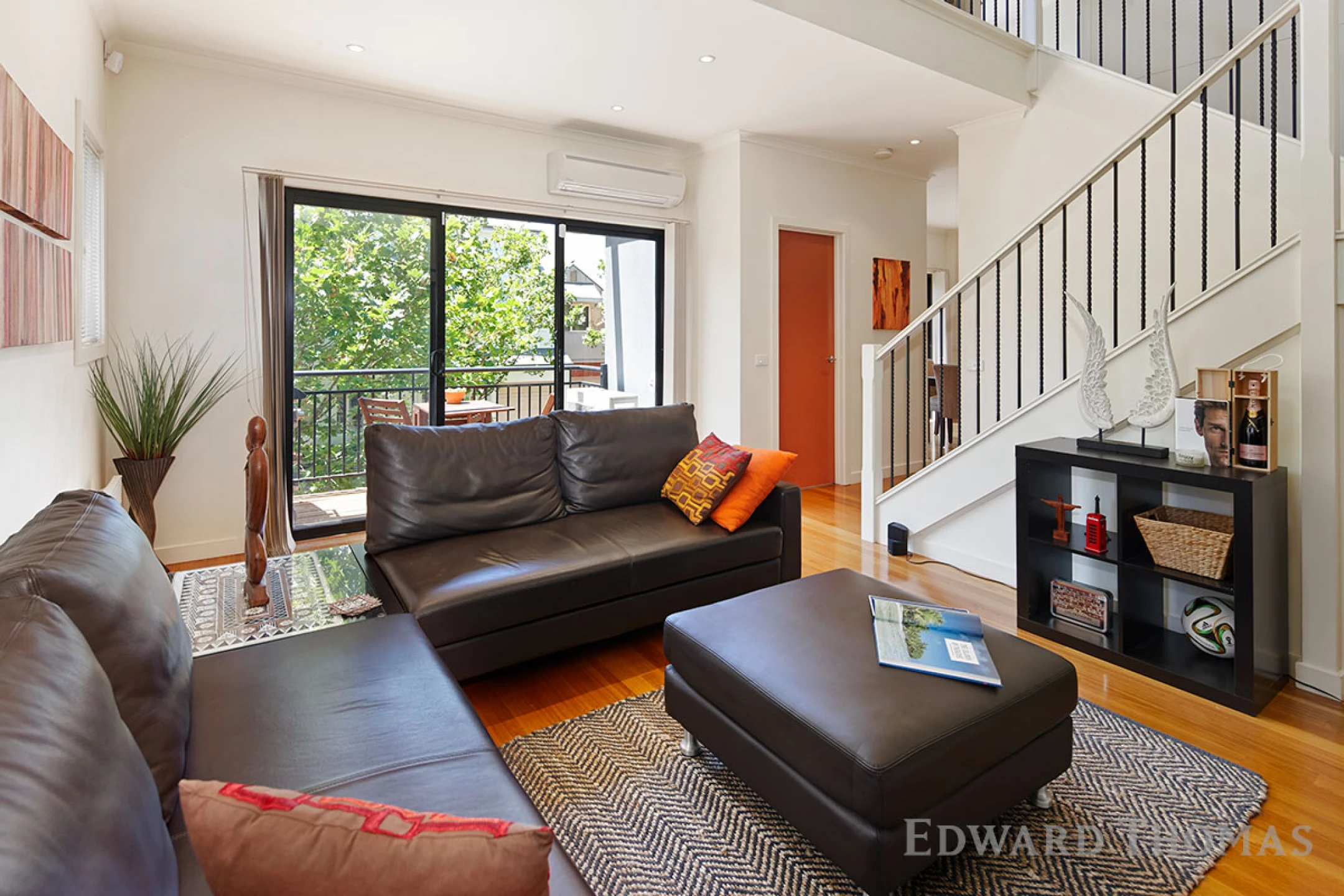 206 Stockmans Way, Kensington VIC 3031, Kensington - Thumbnail 2