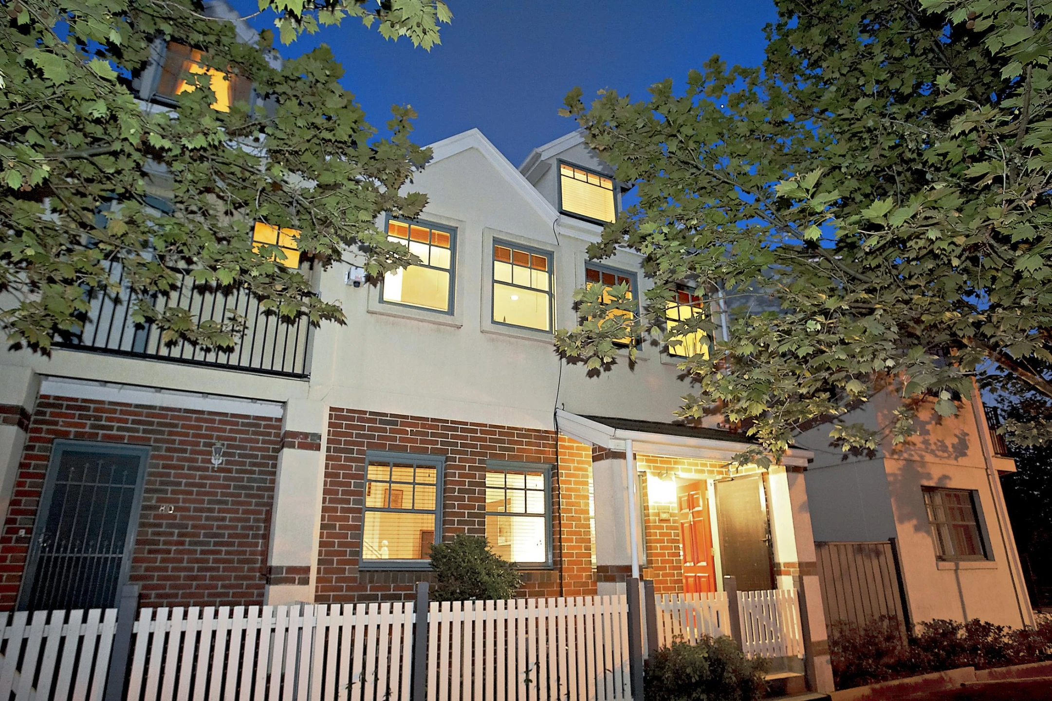 Property enquiry form background image