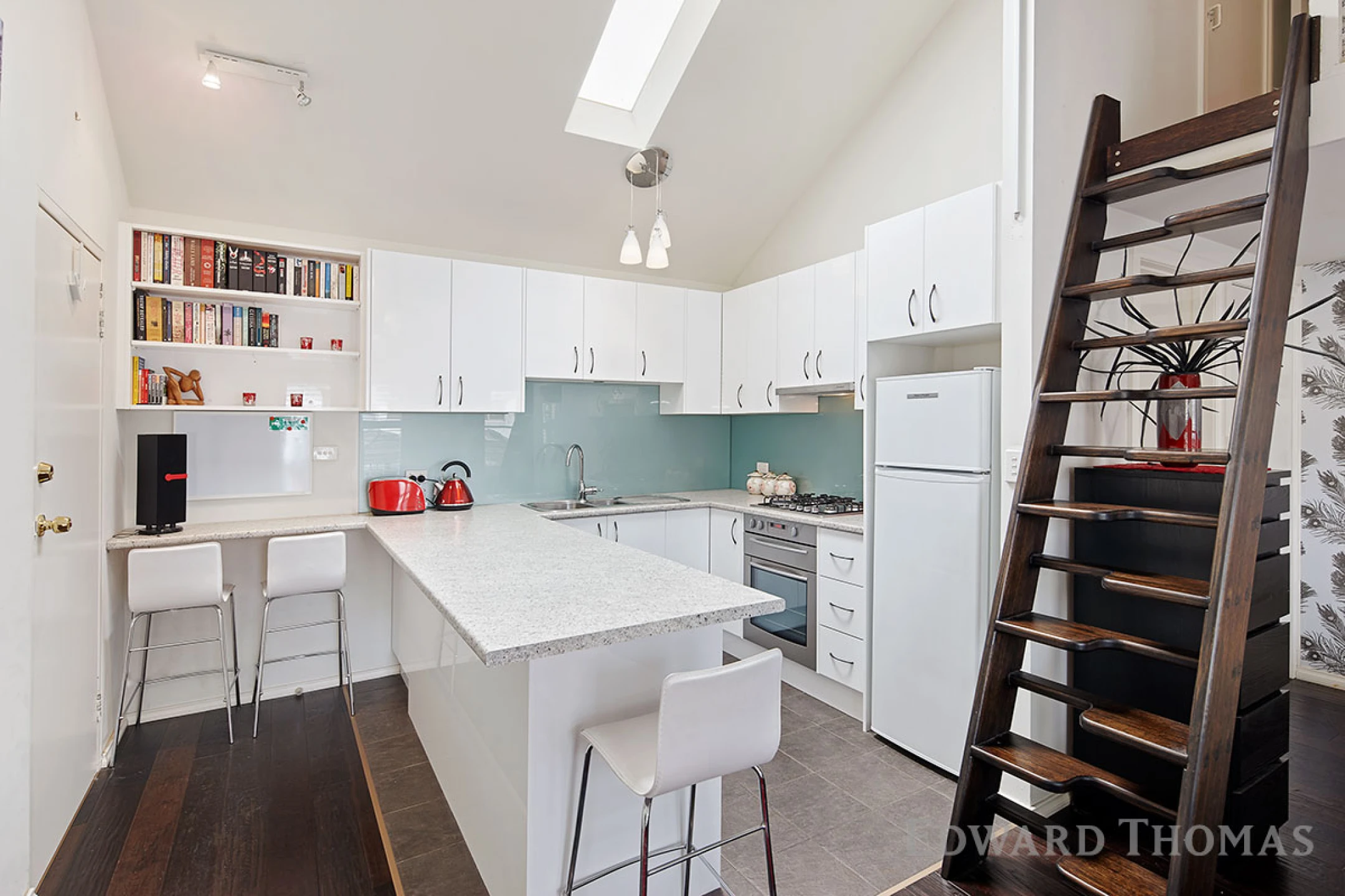 12 Bradfield Lane, Kensington VIC 3031, Kensington - Thumbnail 2