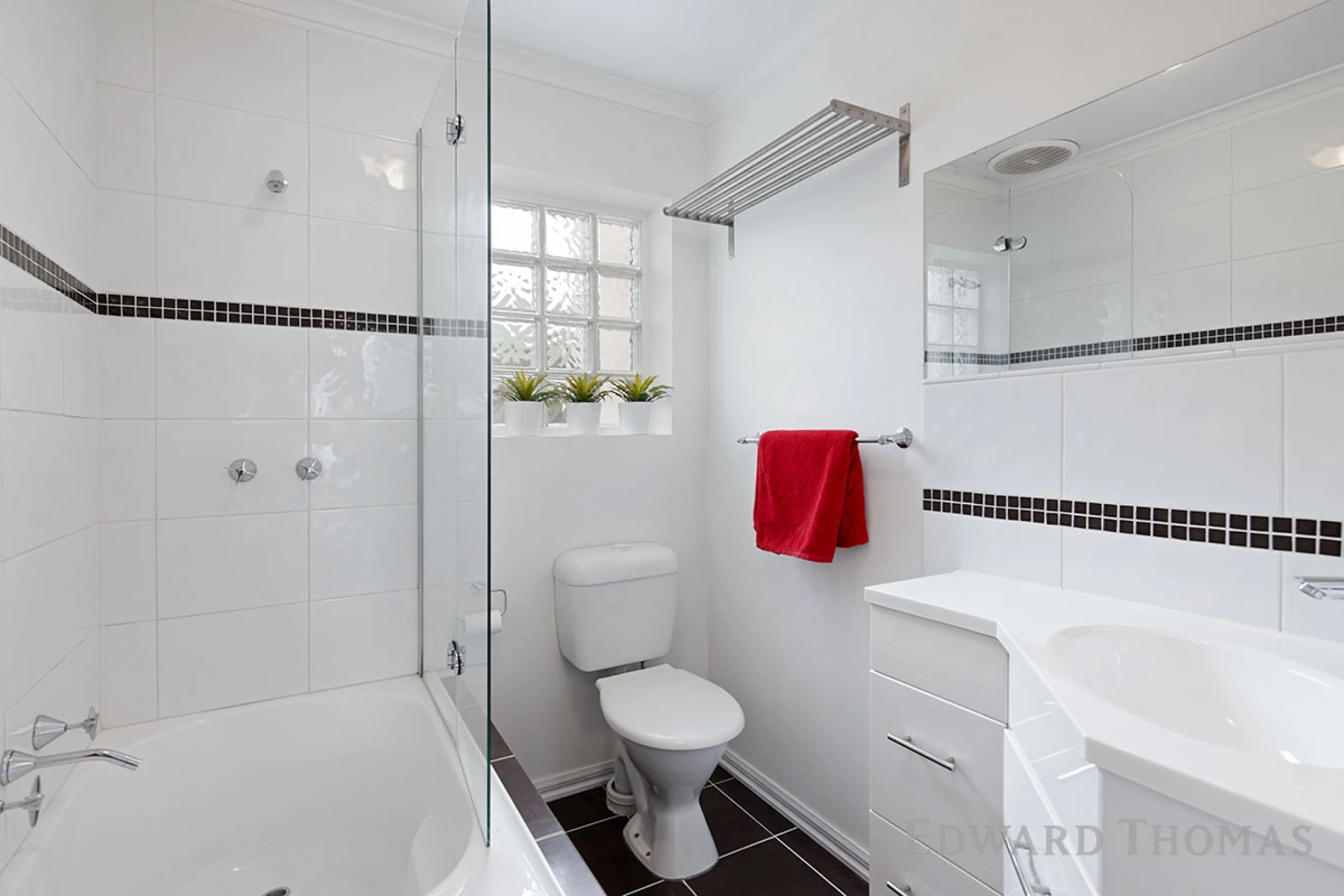 12 Bradfield Lane, Kensington VIC 3031, Kensington - Thumbnail 5