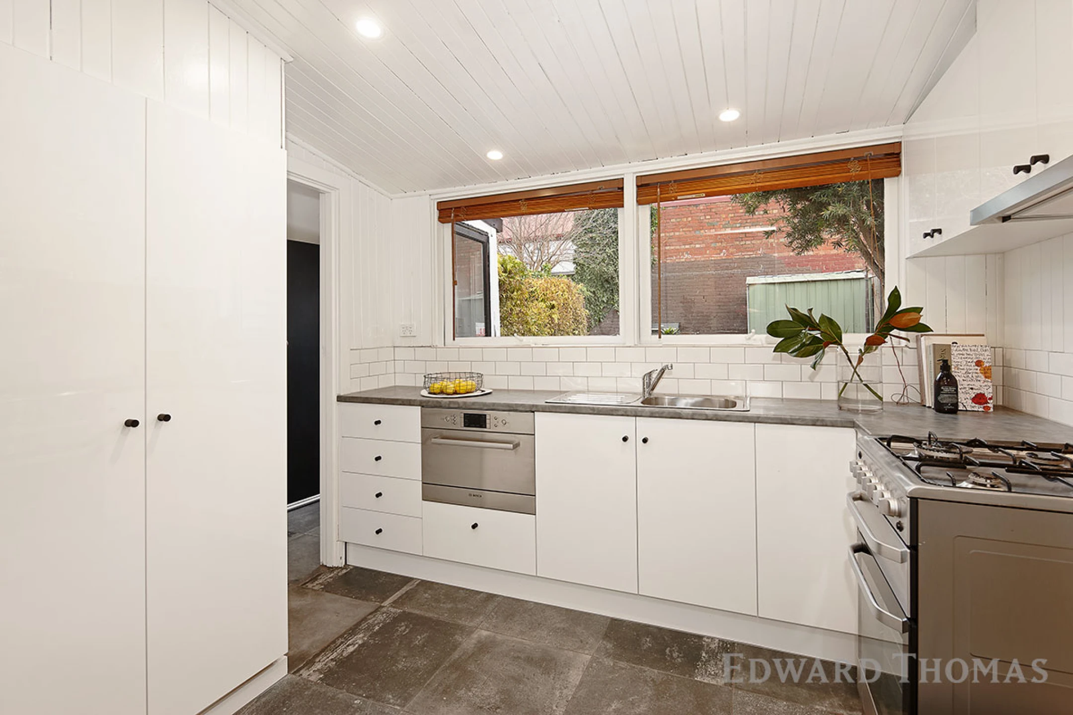 23 Albermarle Street, Kensington VIC 3031, Kensington - Thumbnail 8