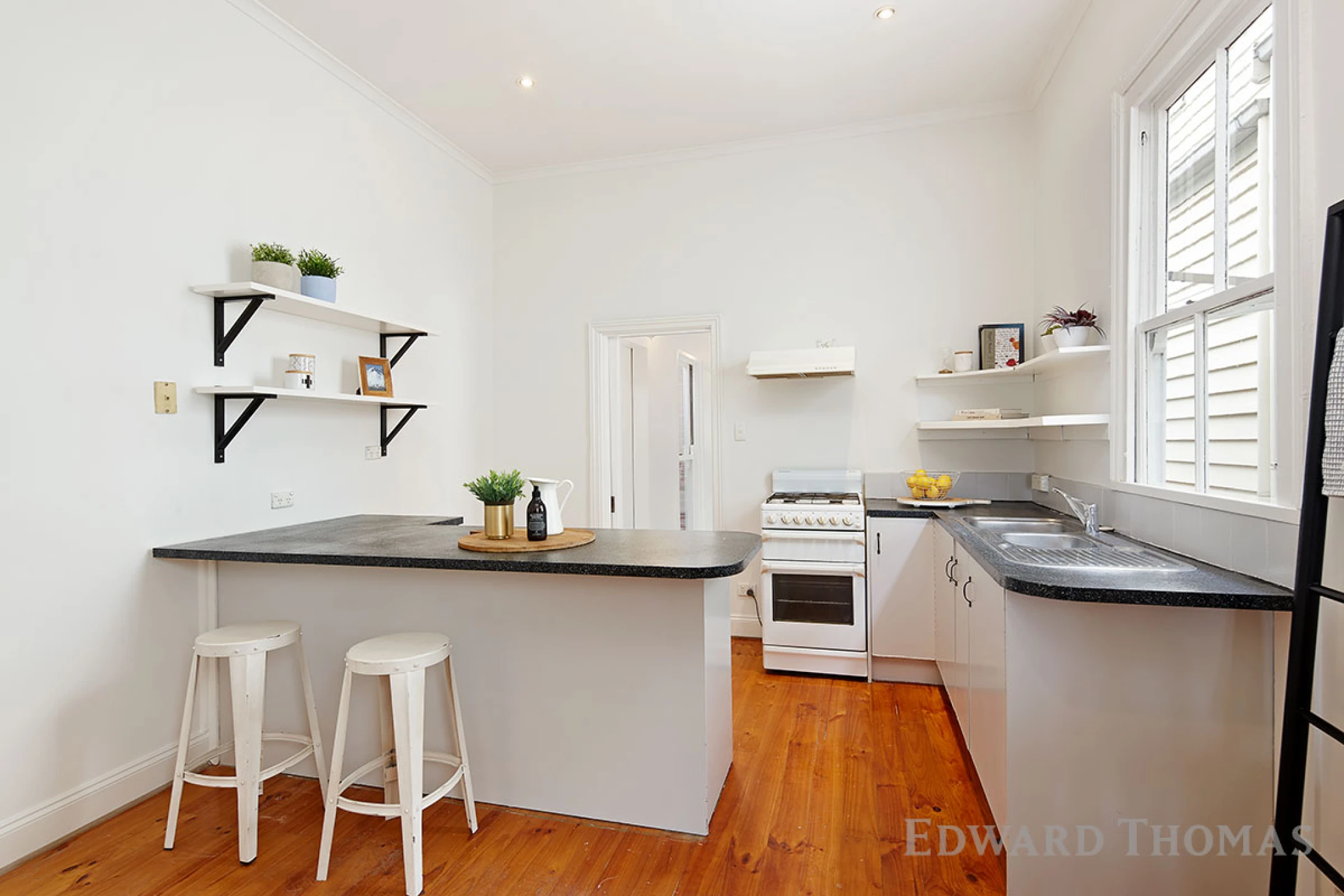 76 Austin Street, Seddon VIC 3011, Seddon - Thumbnail 4