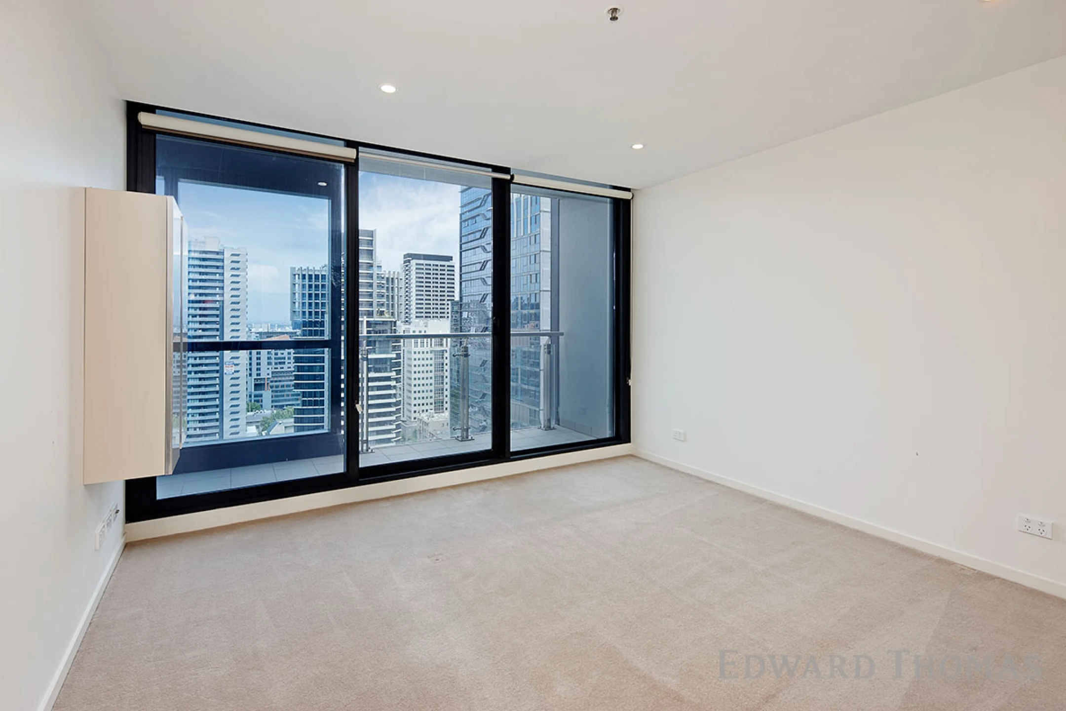 2905 / 8 Sutherland Street, Melbourne VIC 3000, Melbourne - Thumbnail 5