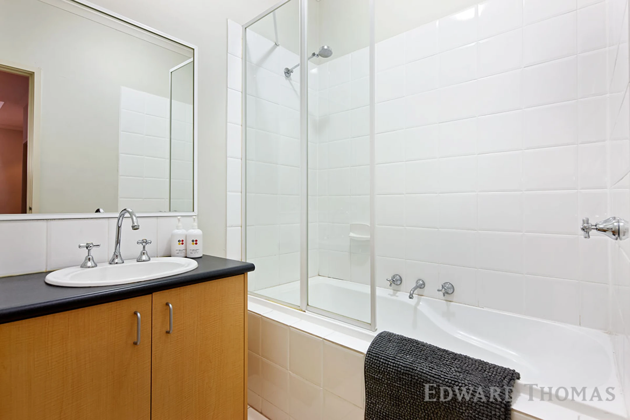 16 / 120 Newman Street, Kensington VIC 3031, Kensington - Thumbnail 8