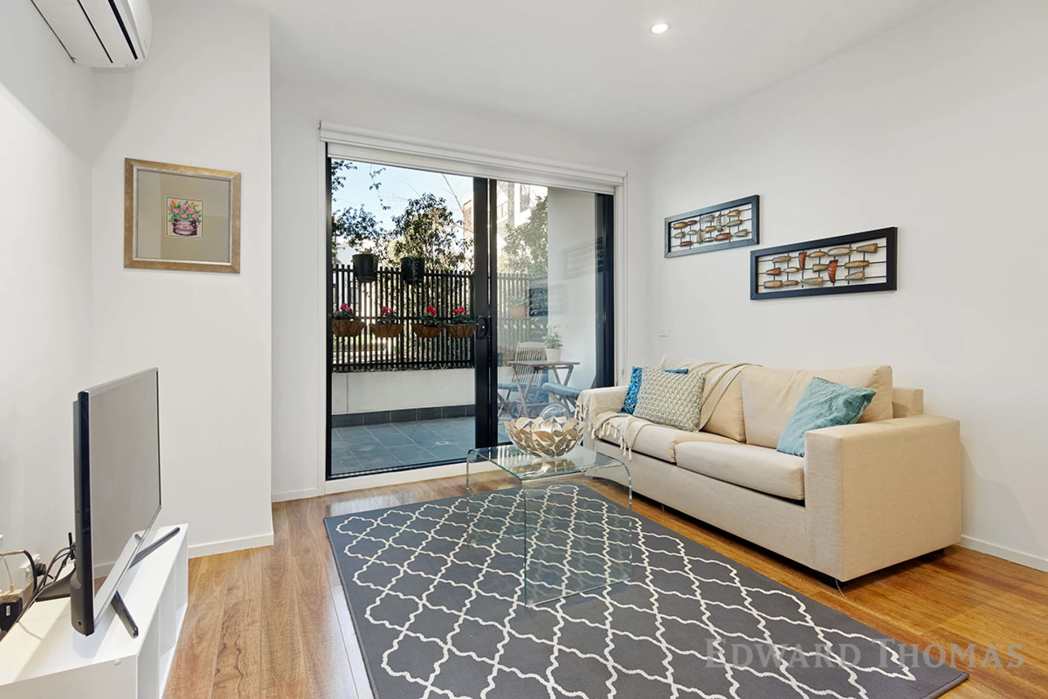 Property enquiry form background image