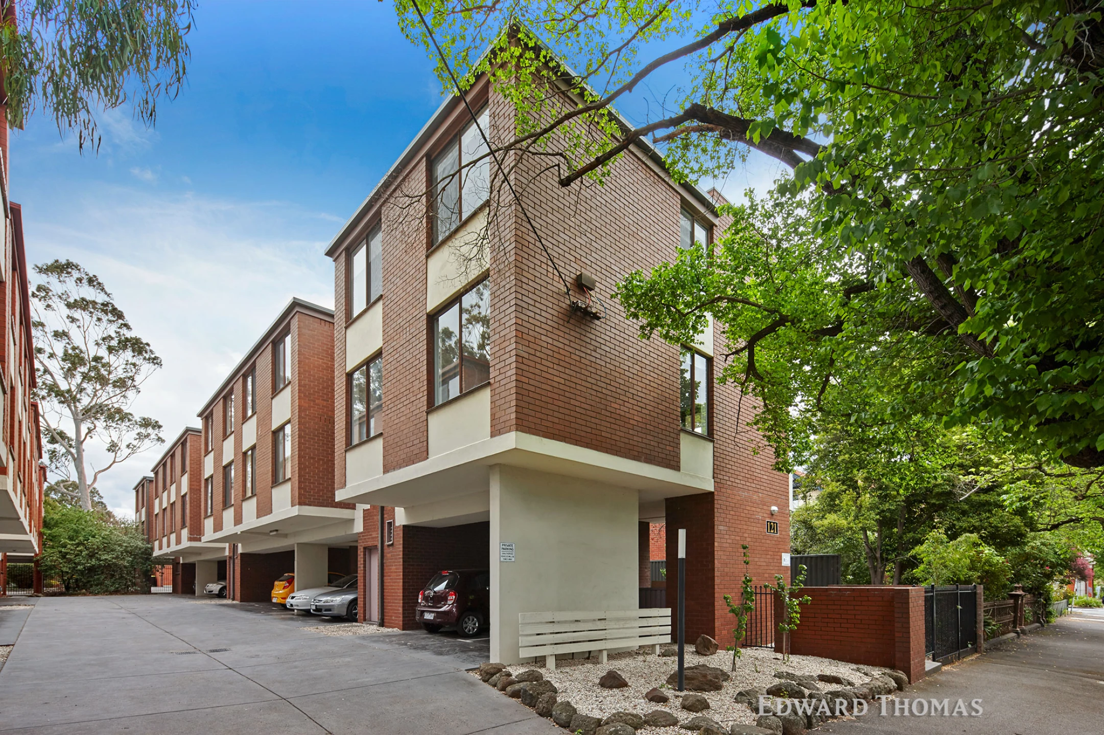 1 / 121 Wellington Street, Flemington VIC 3031, Flemington - Thumbnail 3