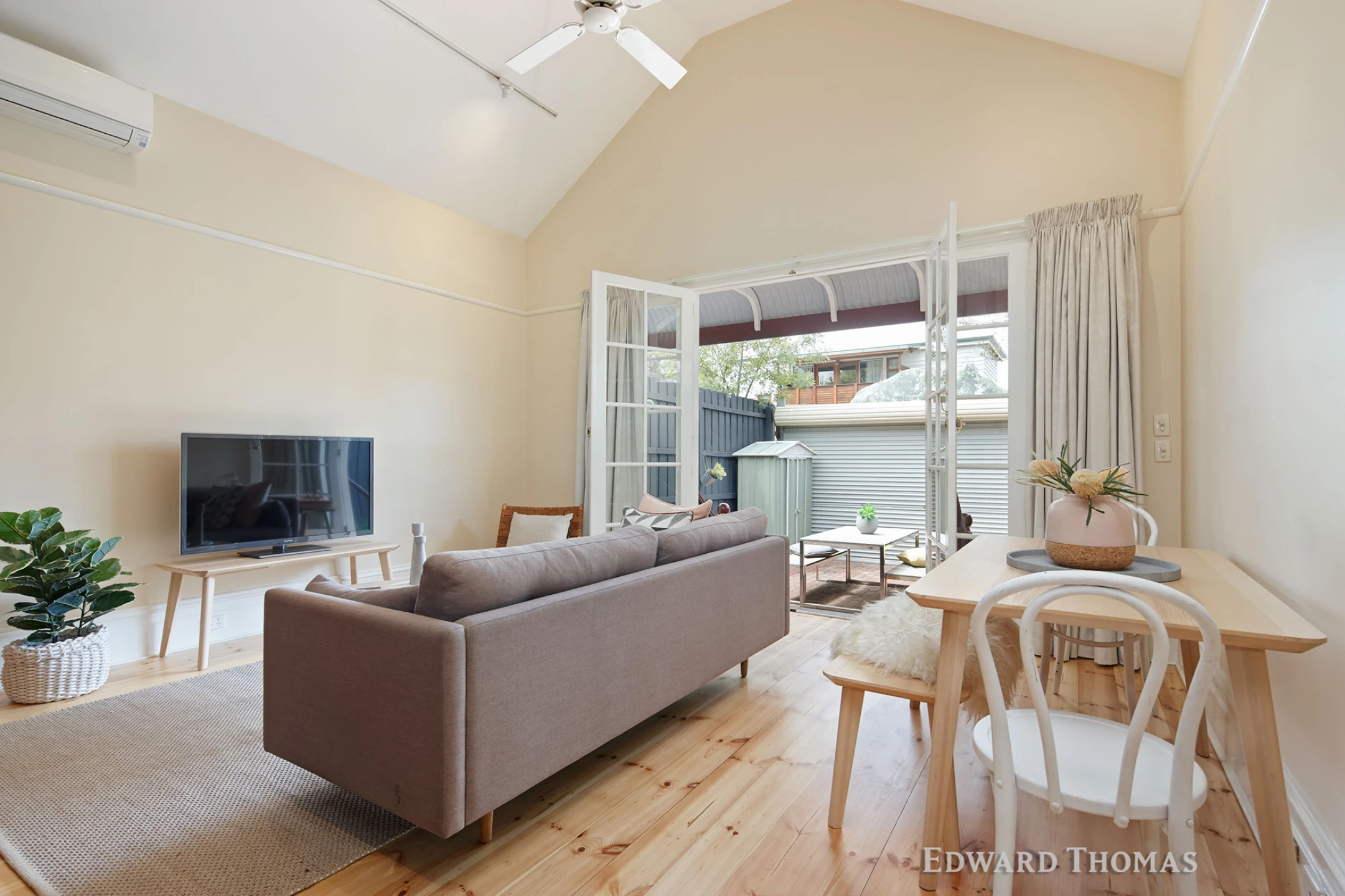 23 Kensington Road, Kensington VIC 3031, Kensington - Thumbnail 4