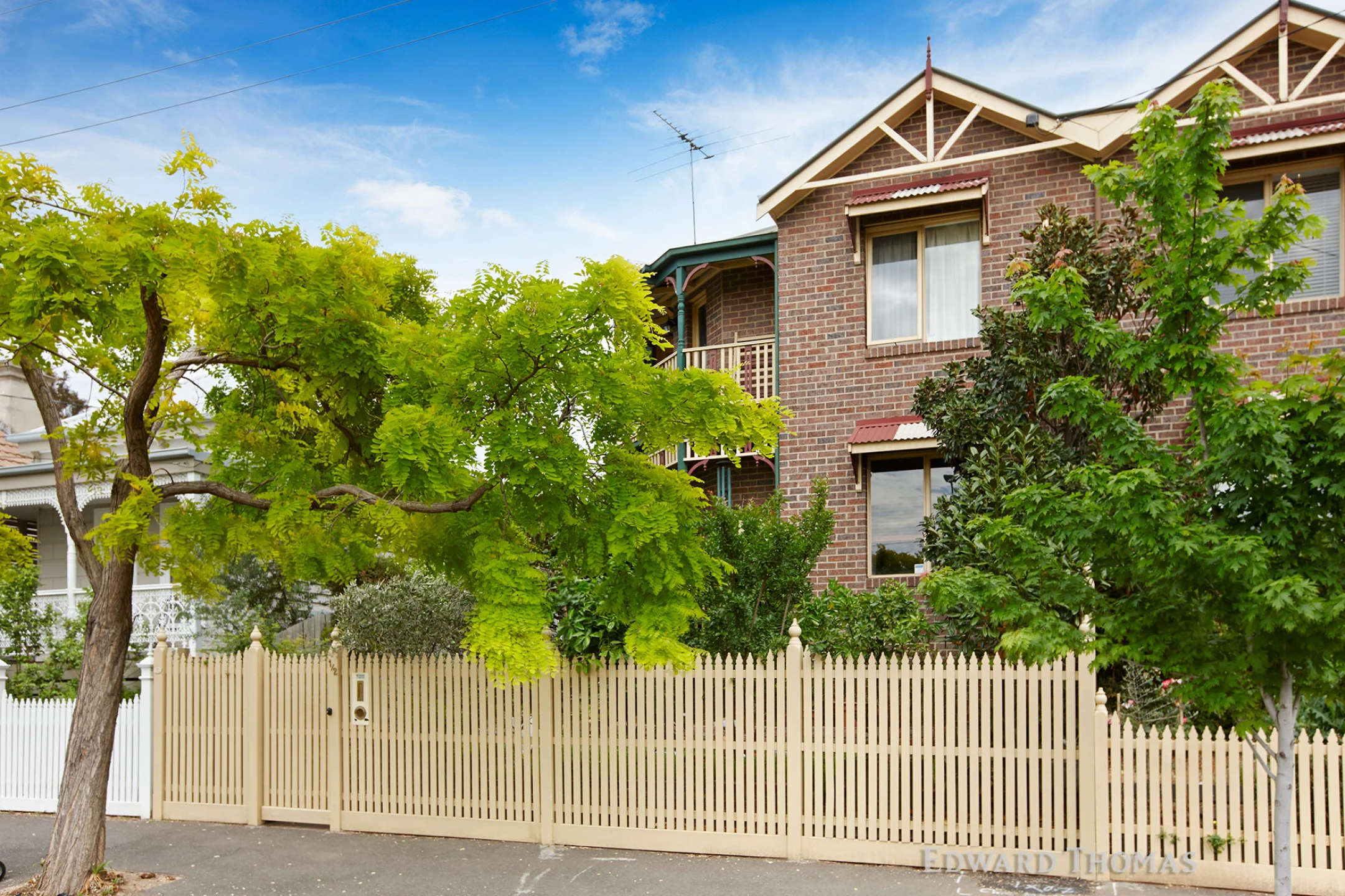 Property enquiry form background image
