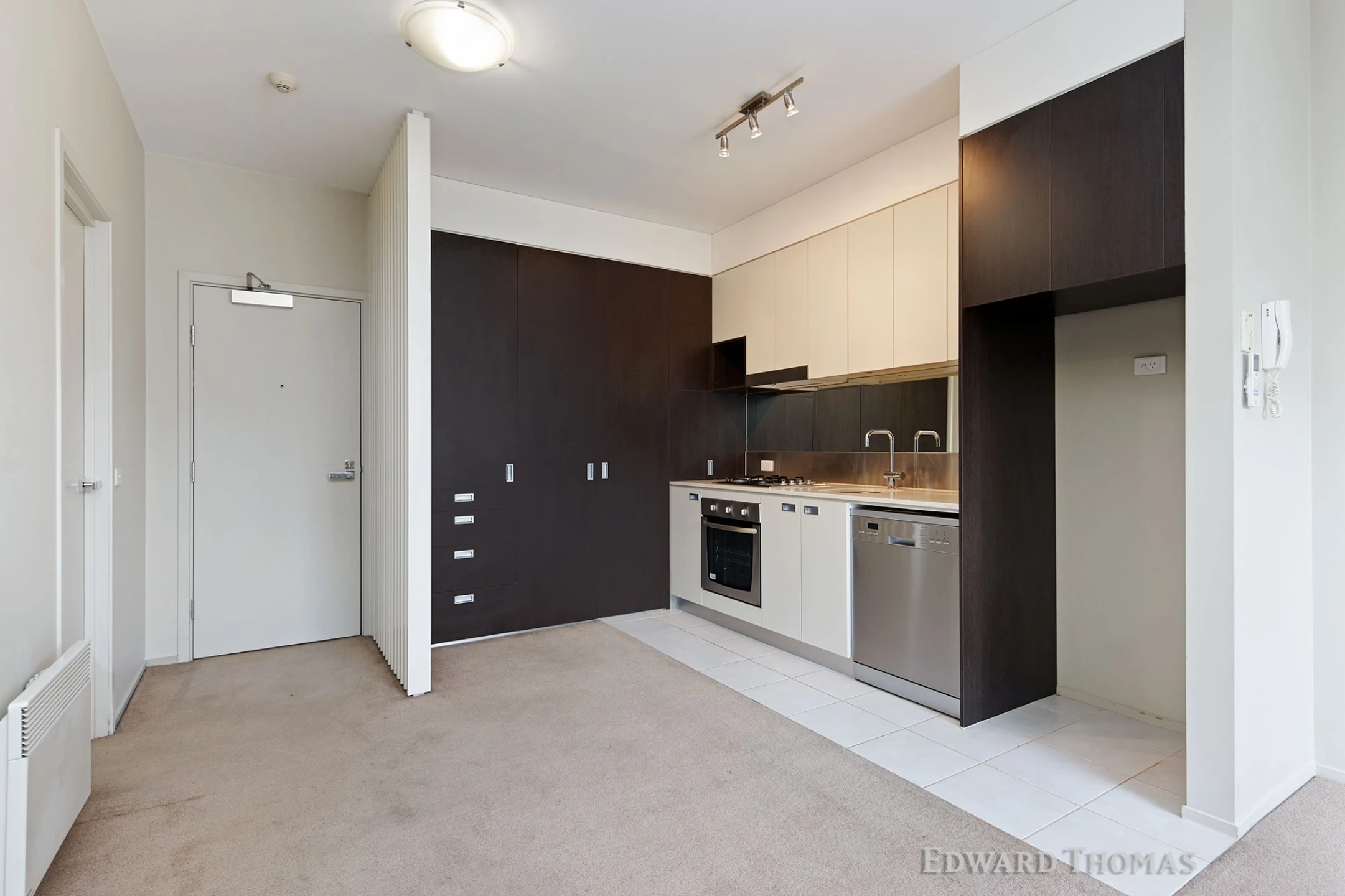 301 / 88 Altona Street, Kensington VIC 3031, Kensington - Thumbnail 2