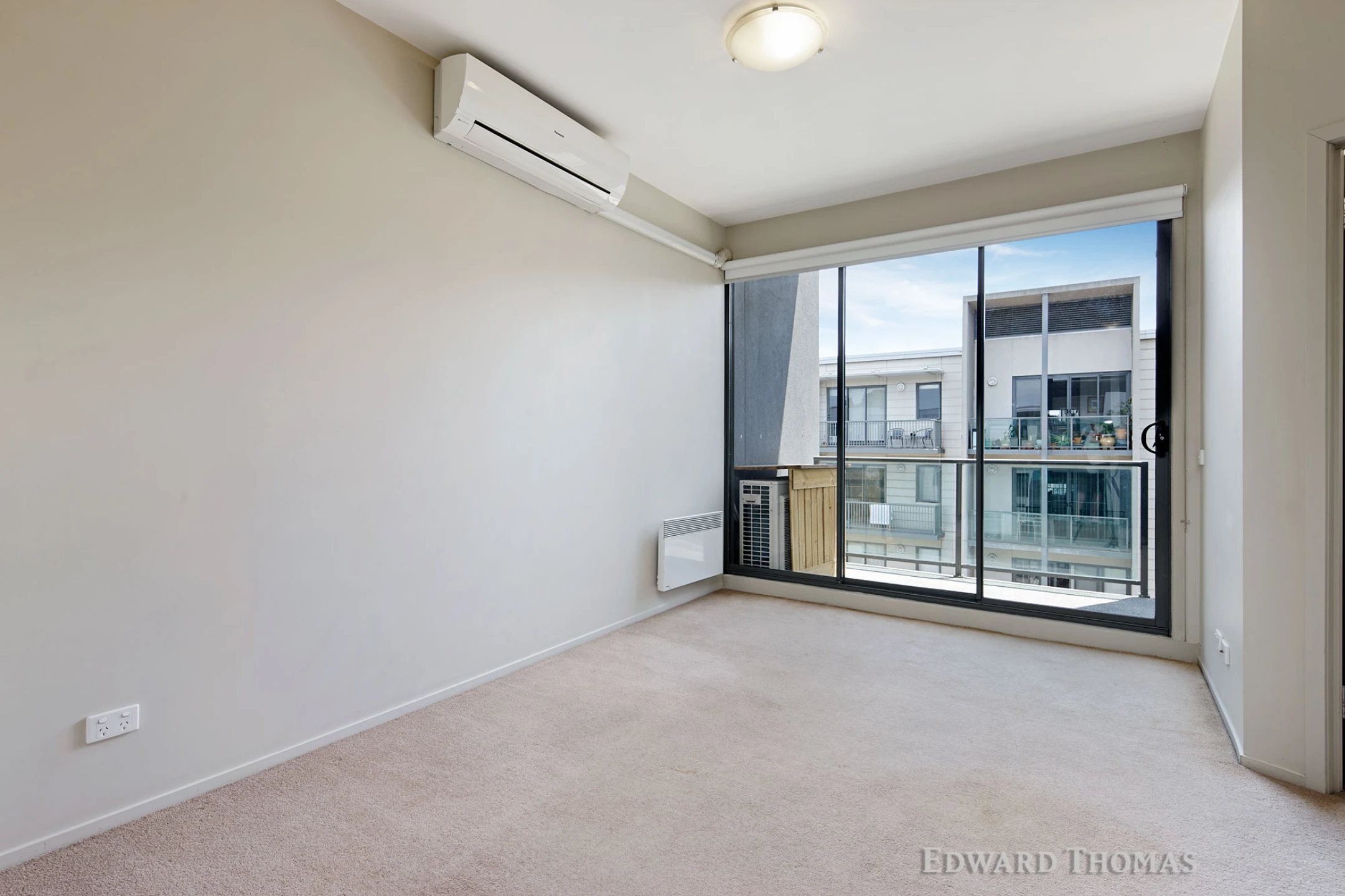 301 / 88 Altona Street, Kensington VIC 3031, Kensington - Thumbnail 3