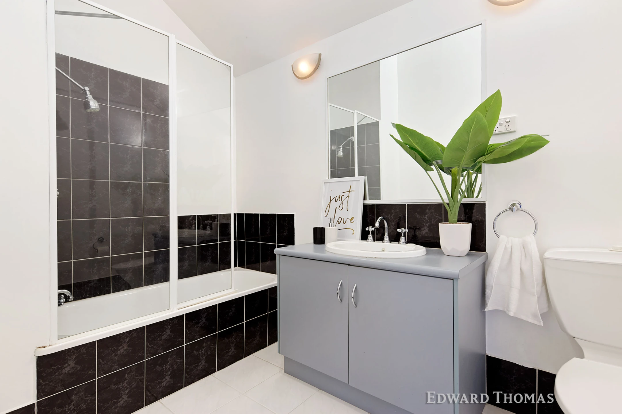 35 Gatehouse Drive, Kensington VIC 3031, Kensington - Thumbnail 8