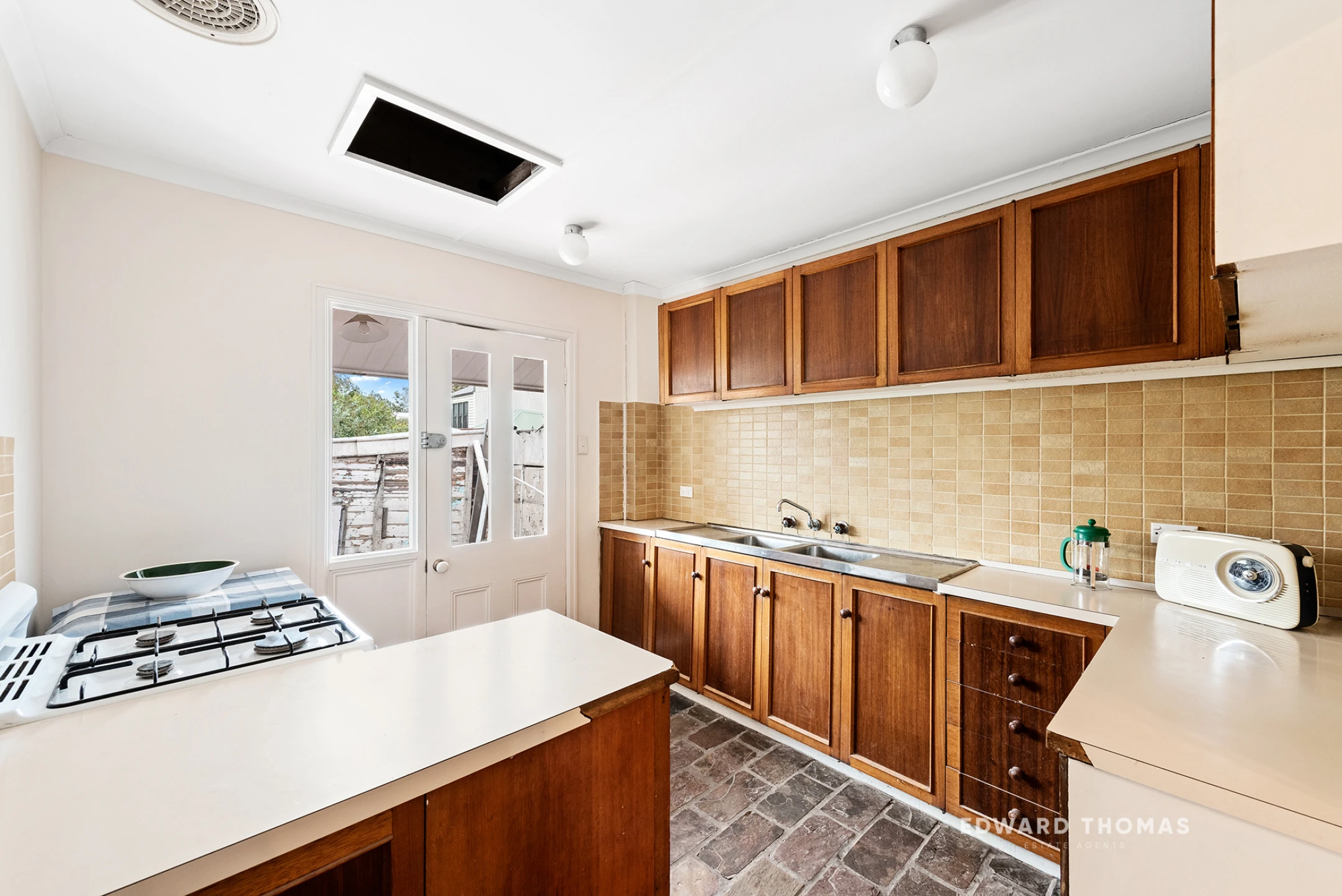 49 Ormond Street, Kensington VIC 3031, Kensington - Thumbnail 7