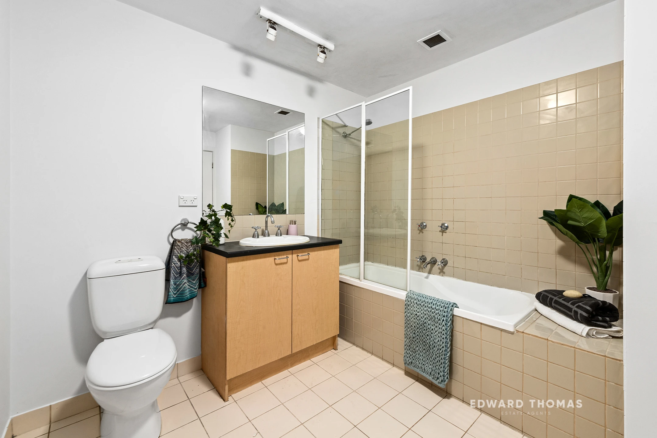 7 / 1 Gatehouse Drive, KENSINGTON VIC 3031, Kensington - Thumbnail 8