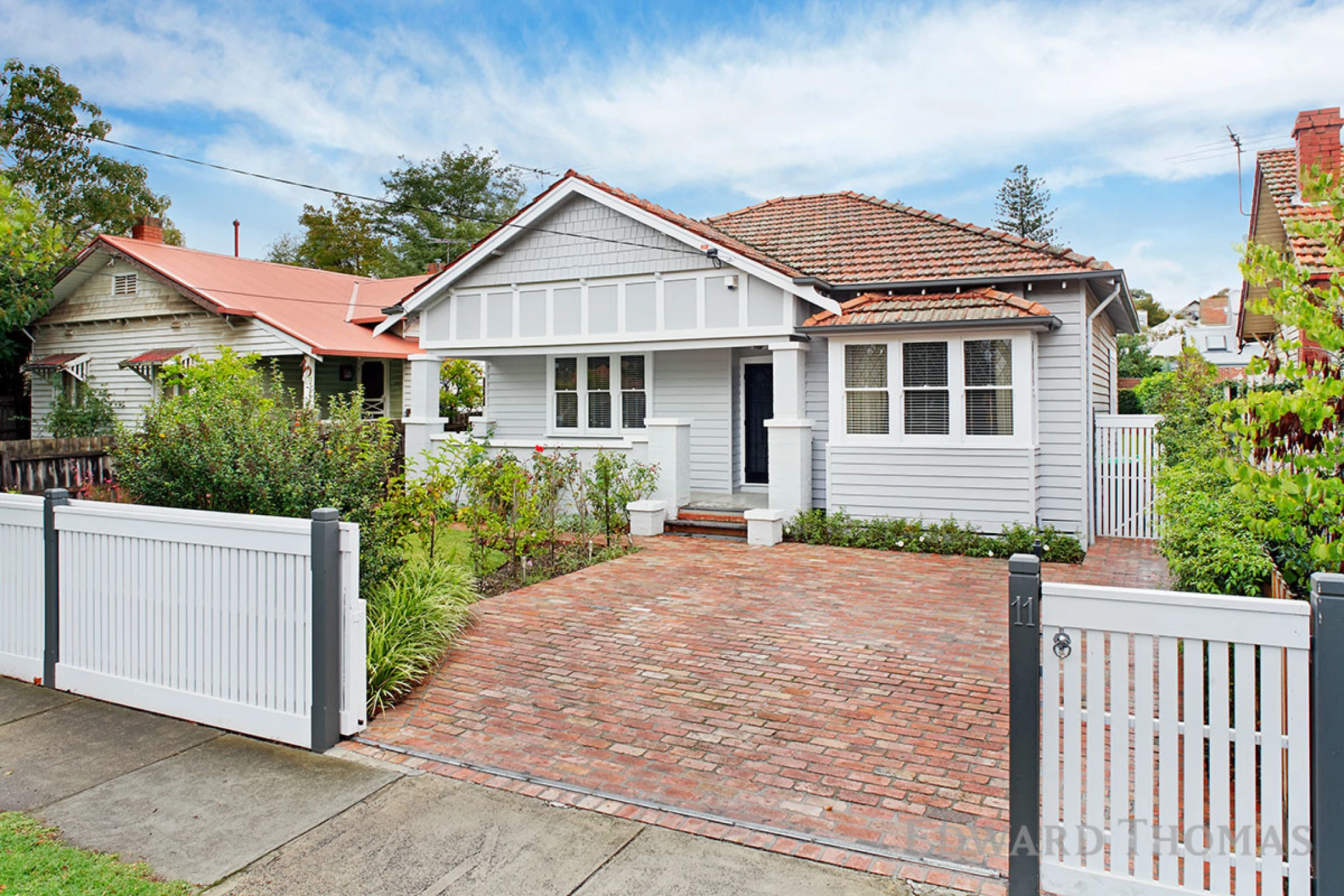 Property enquiry form background image