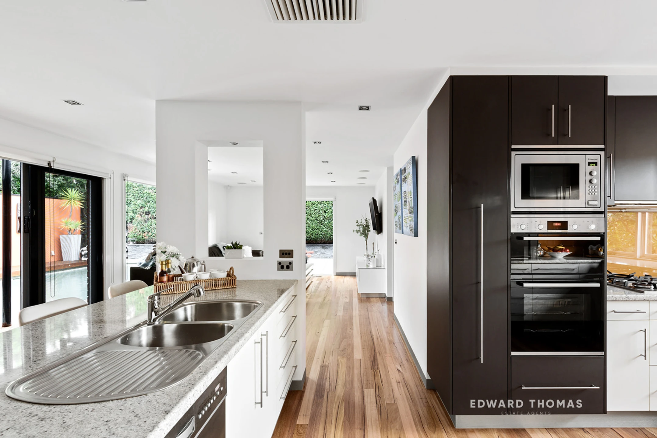 23 Ashford Crescent, Westmeadows VIC 3049, Westmeadows - Thumbnail 3