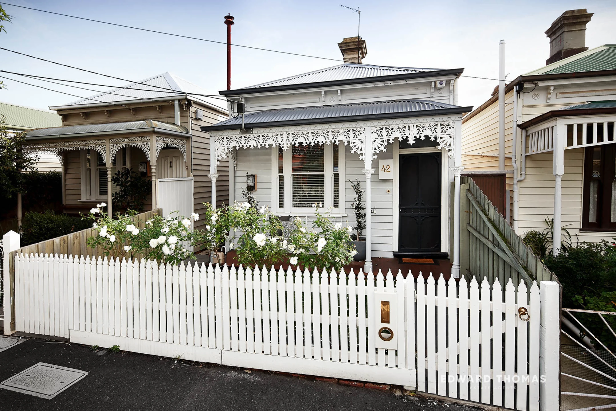 Property enquiry form background image