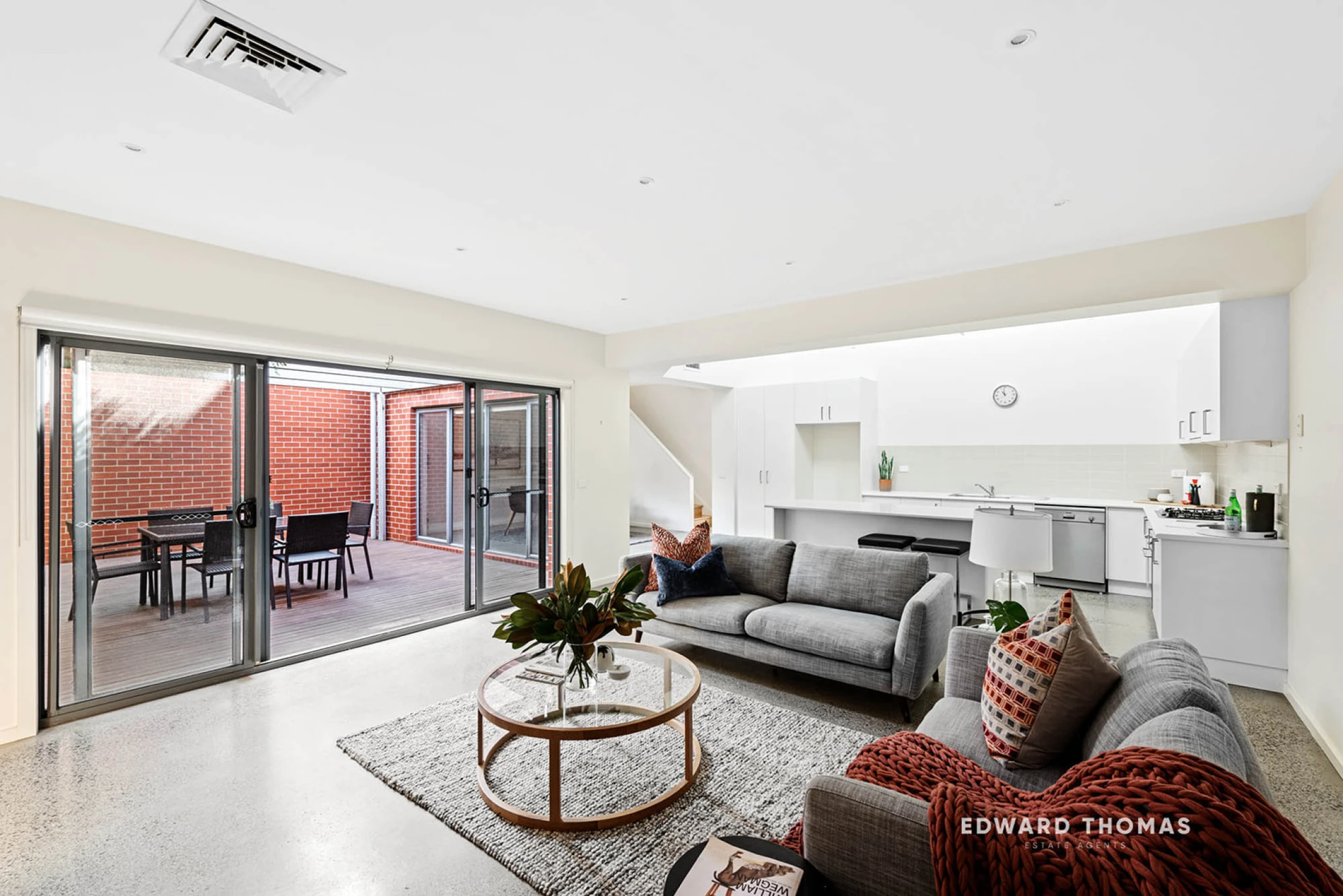 27 Woodruff Avenue, Maribyrnong VIC 3032, Maribyrnong - Thumbnail 3