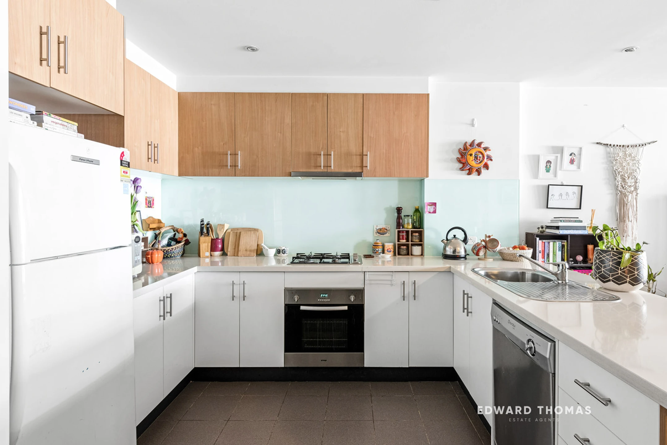 809 / 250 Barkly Street, Footscray VIC 3011, Footscray - Thumbnail 3