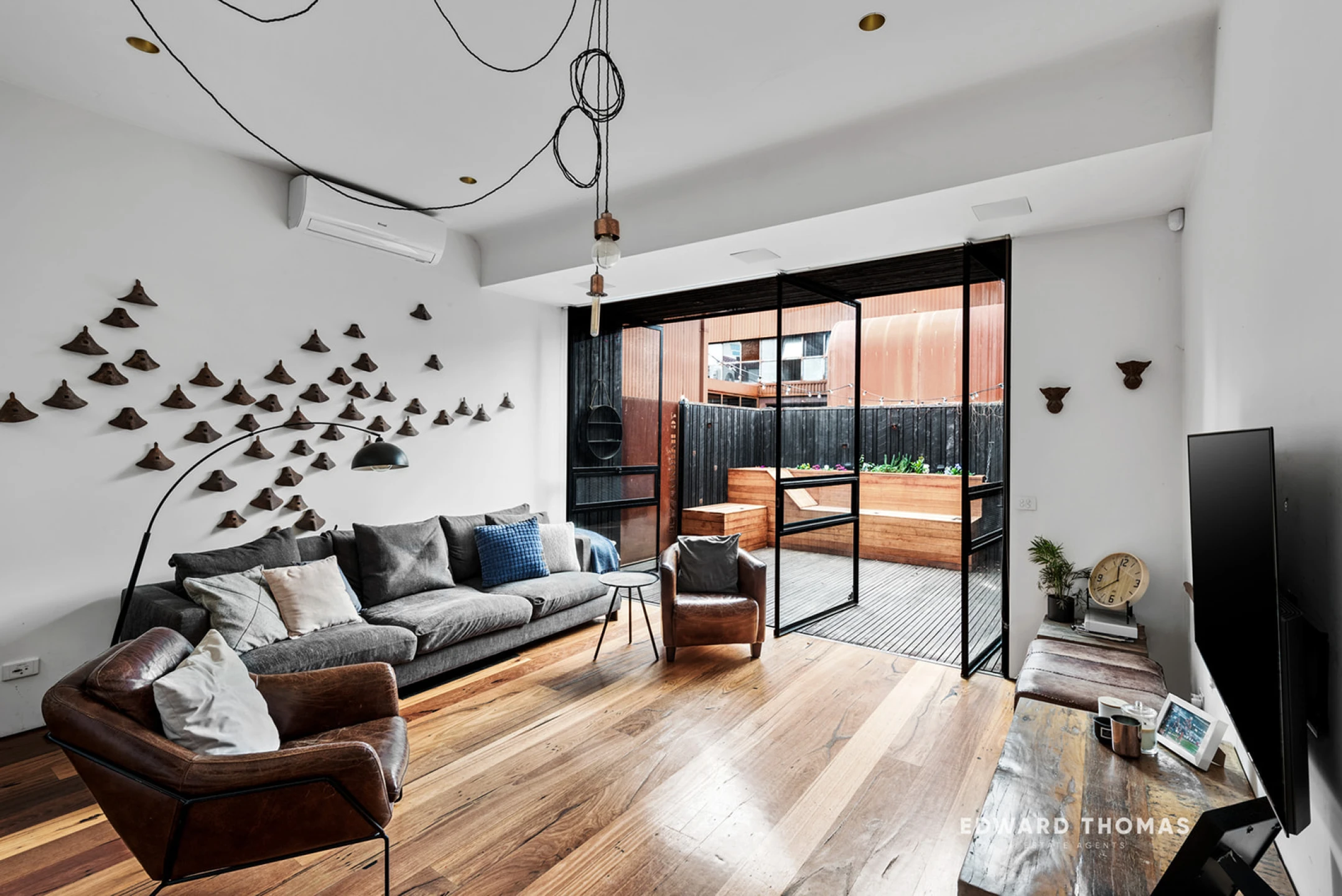 Property enquiry form background image
