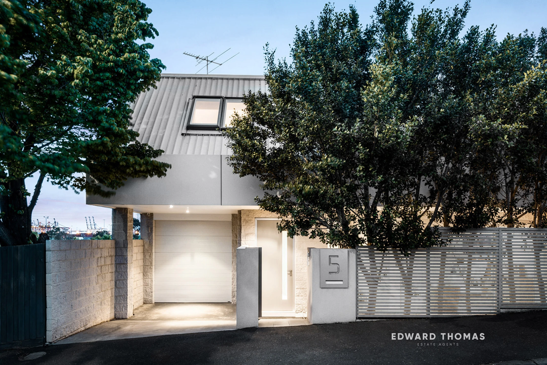 Property enquiry form background image
