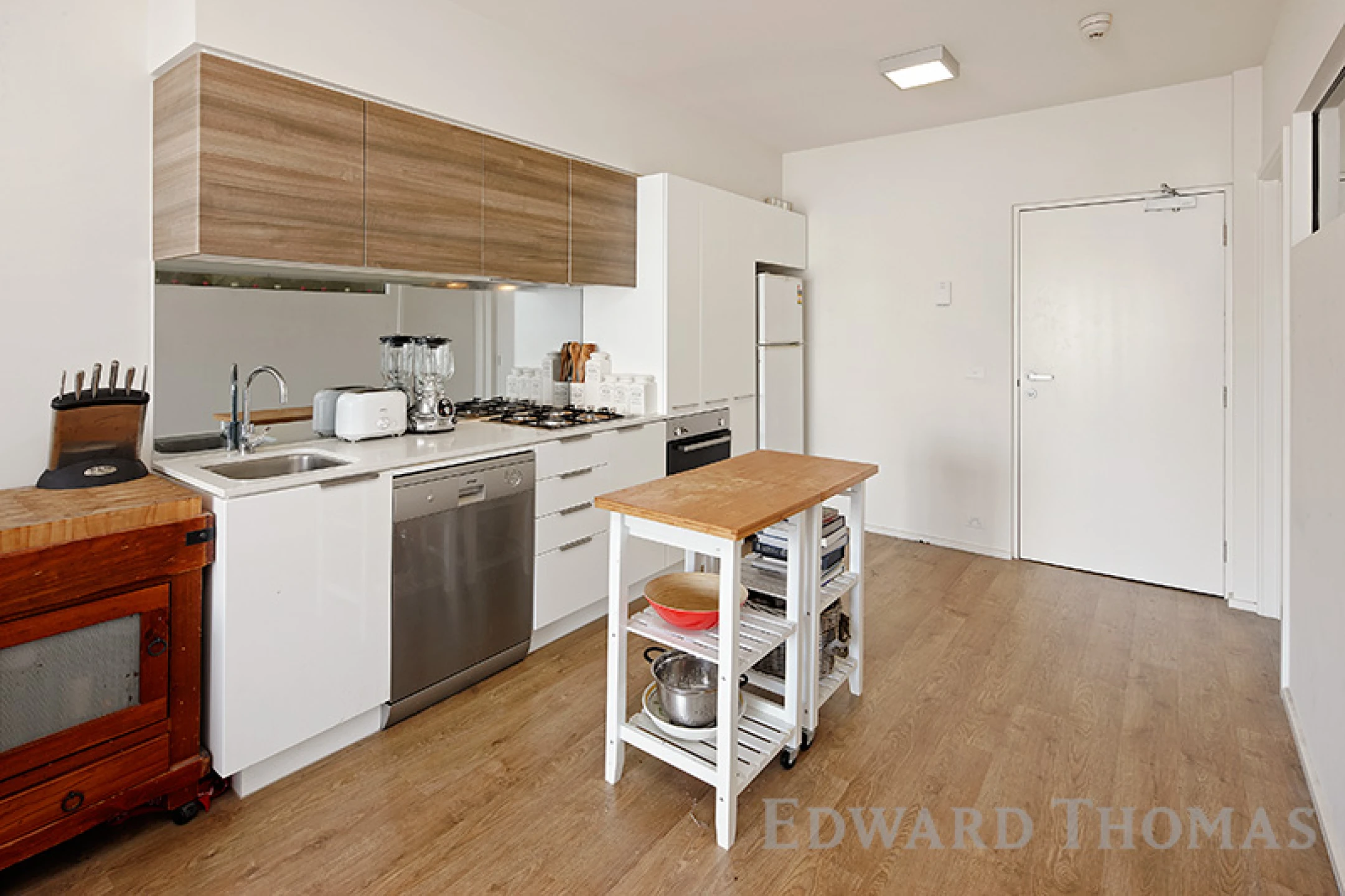 207 / 86 Cade Way, Parkville VIC 3052, Parkville - Thumbnail 2